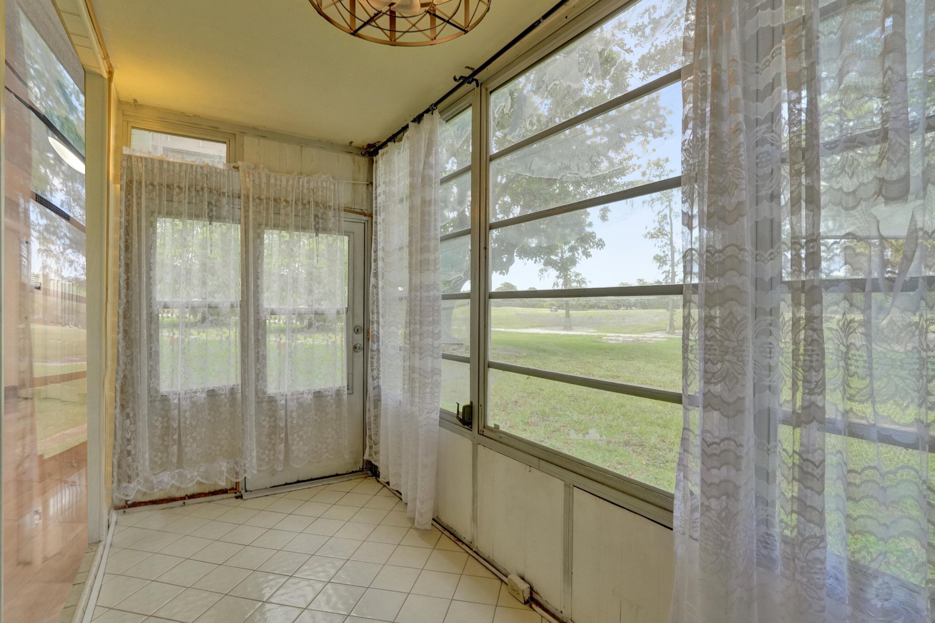 8301 Sands Point Boulevard S102, Tamarac, FL 33321 25