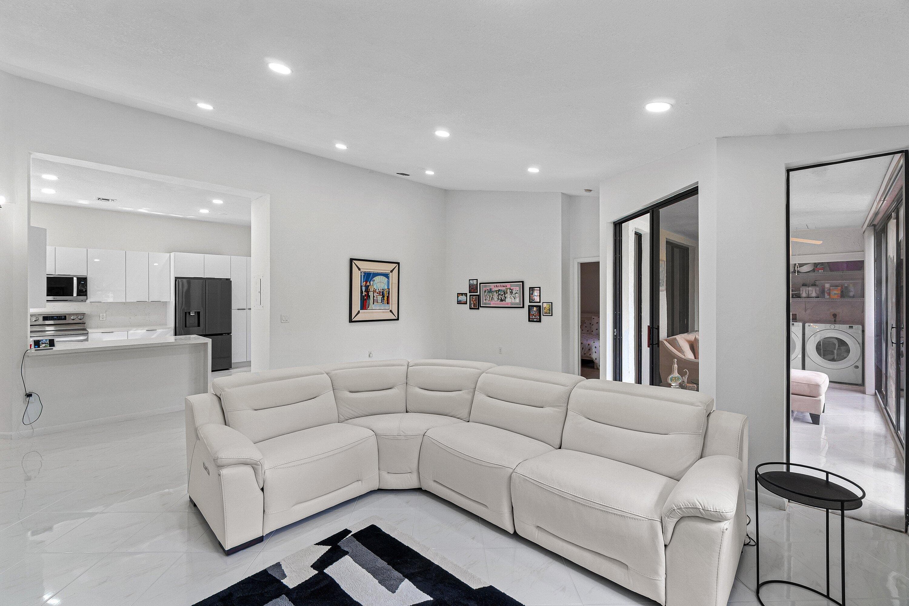 5171 Europa Drive G, Boynton Beach, FL 33437 11