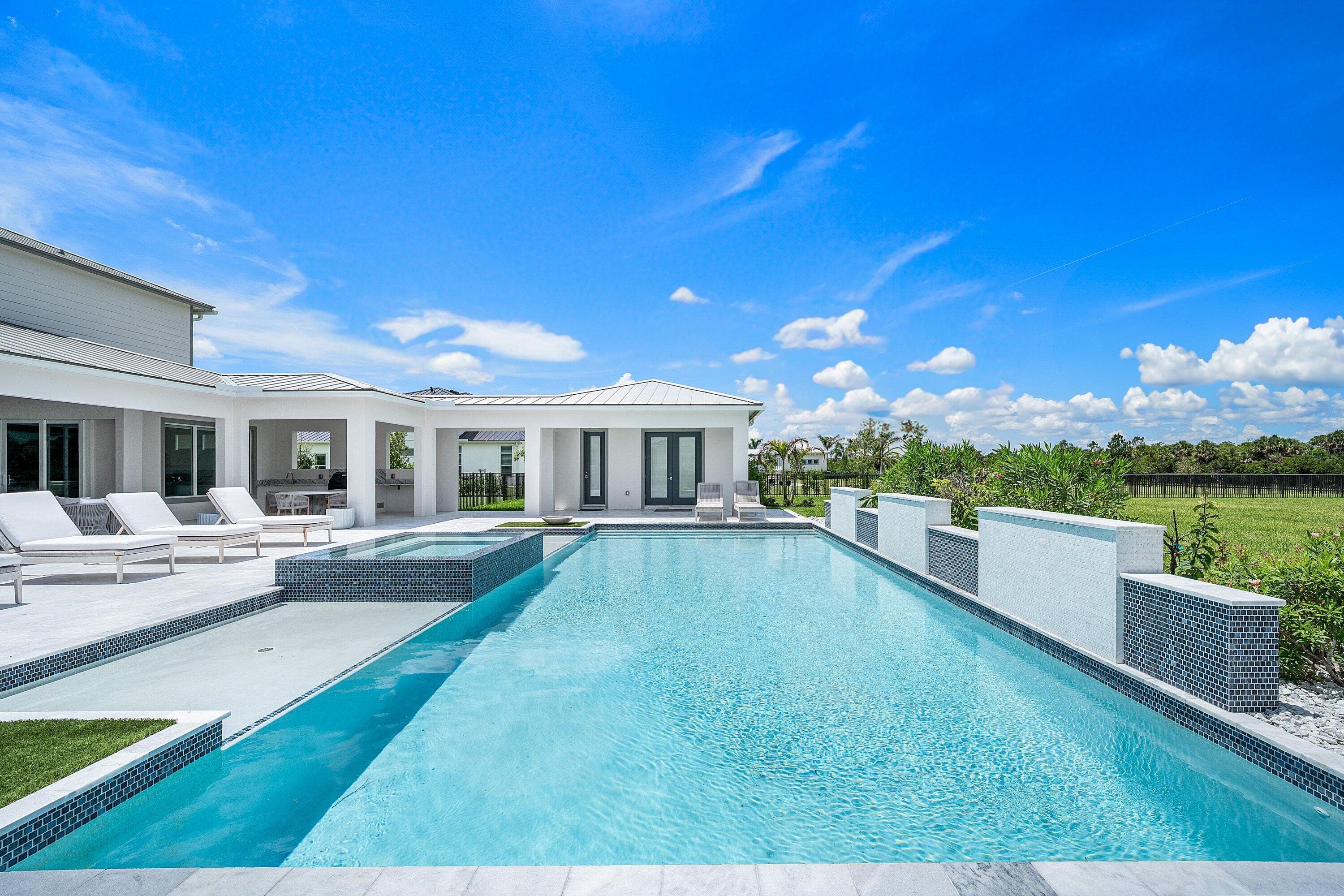 20020 SE Bridgewater Drive, Jupiter, FL 33458 48