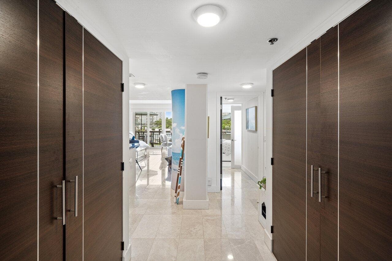 901 E Camino Real 1c, Boca Raton, FL 33432 3