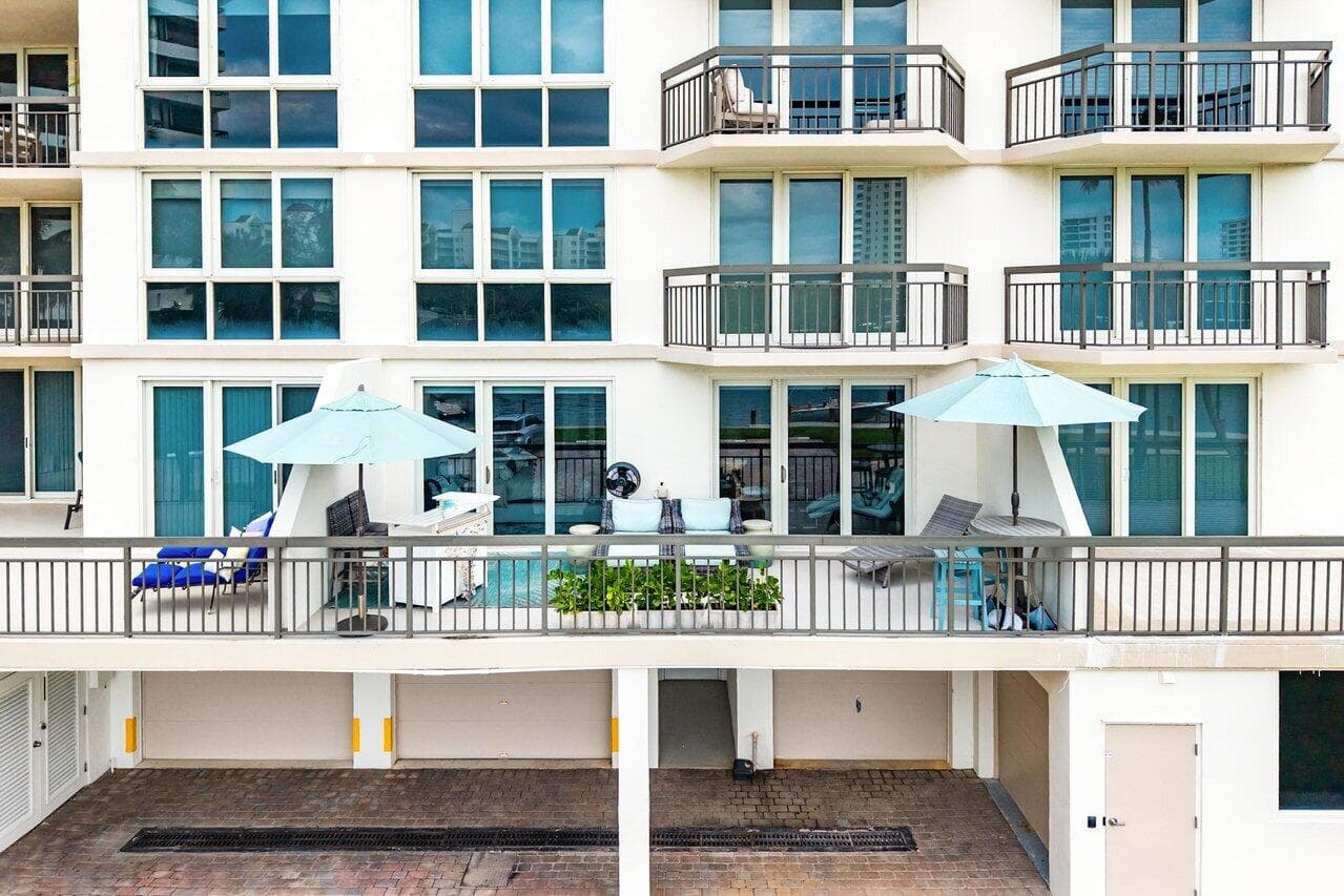 901 E Camino Real 1c, Boca Raton, FL 33432 23