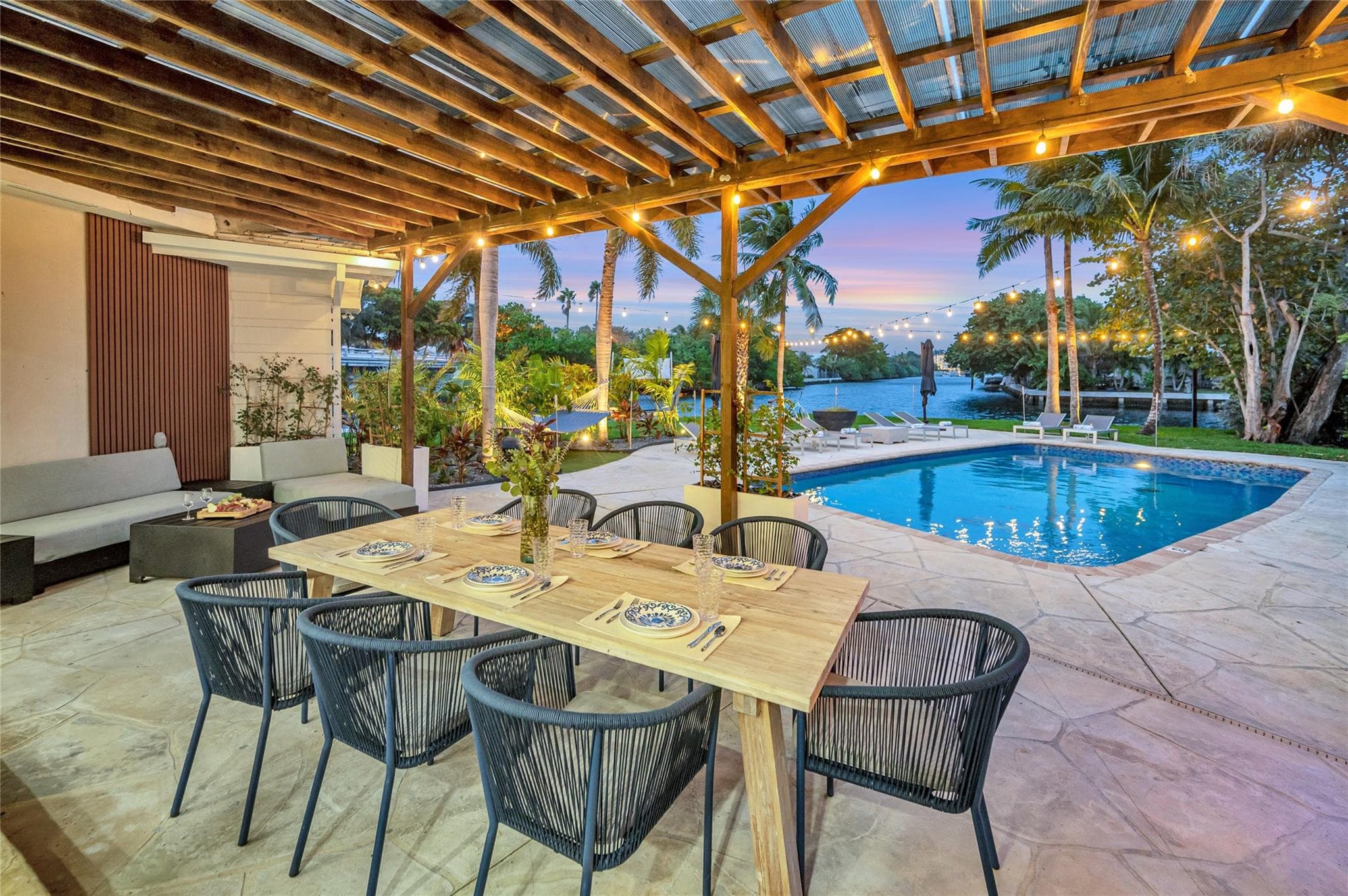 1700 Marietta Drive, Fort Lauderdale, FL 33316 3
