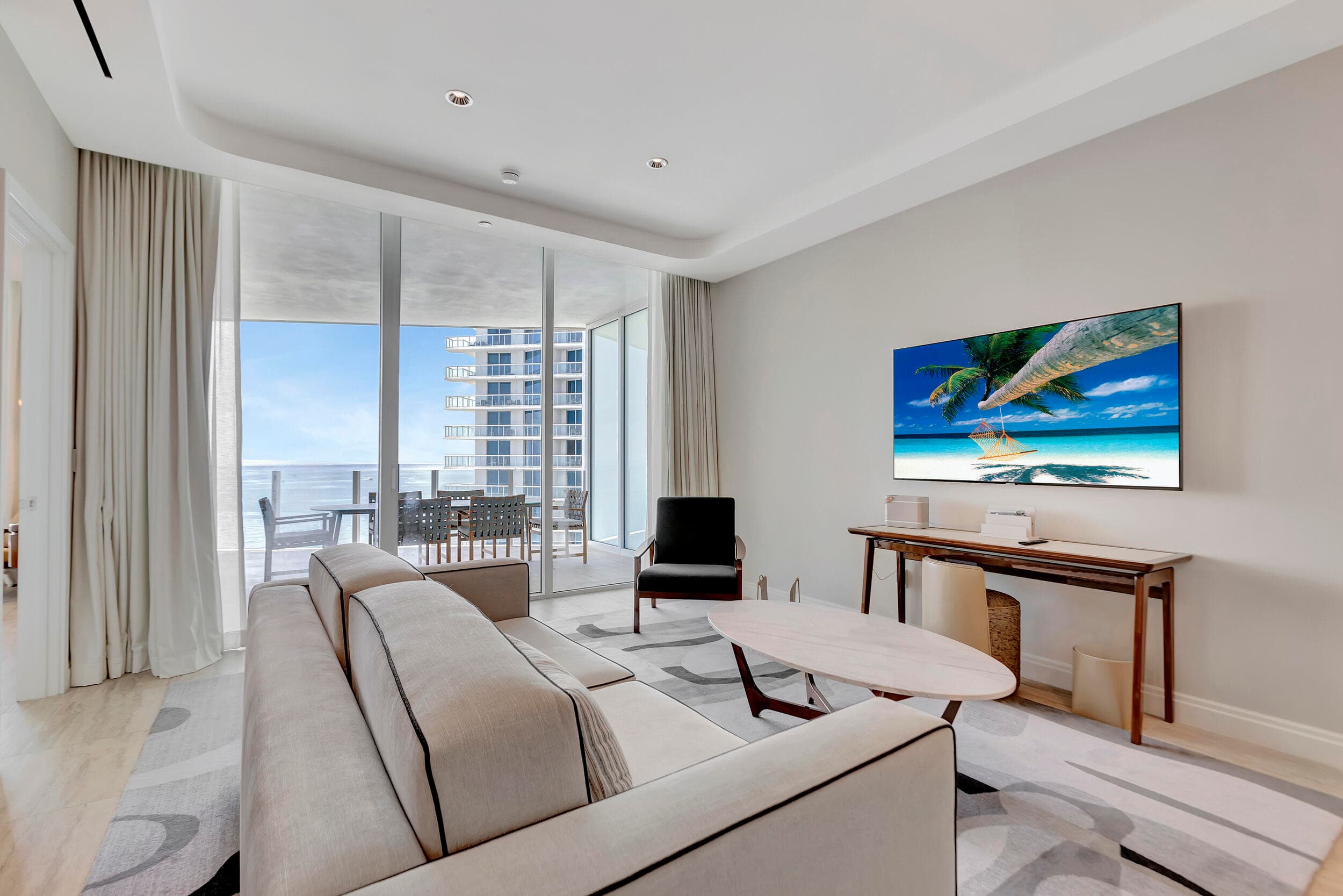 525 N Fort Lauderdale Beach Boulevard 1605, Fort Lauderdale, FL 33304 13