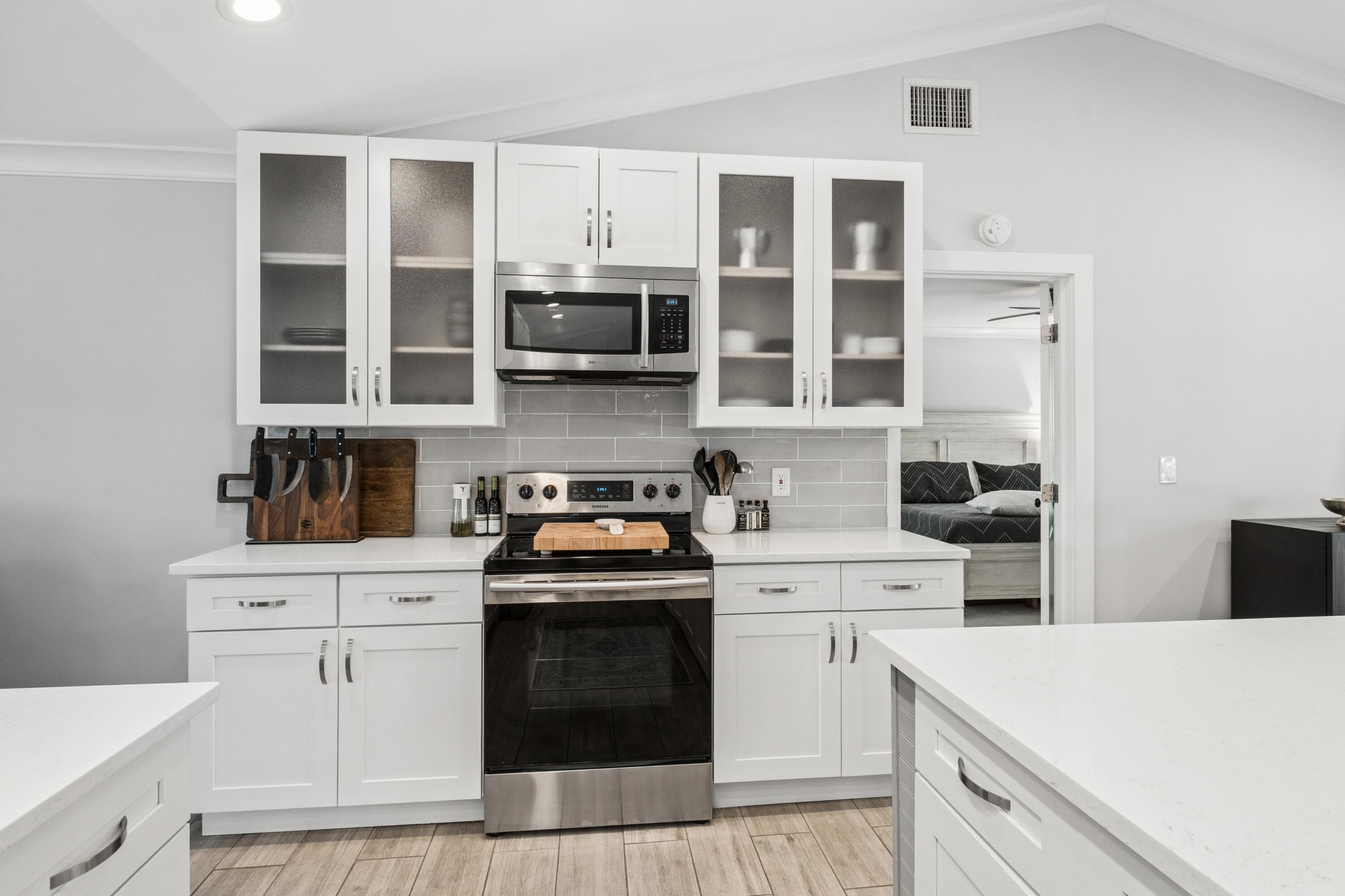 17767 Mellen Lane, Jupiter, FL 33478 19