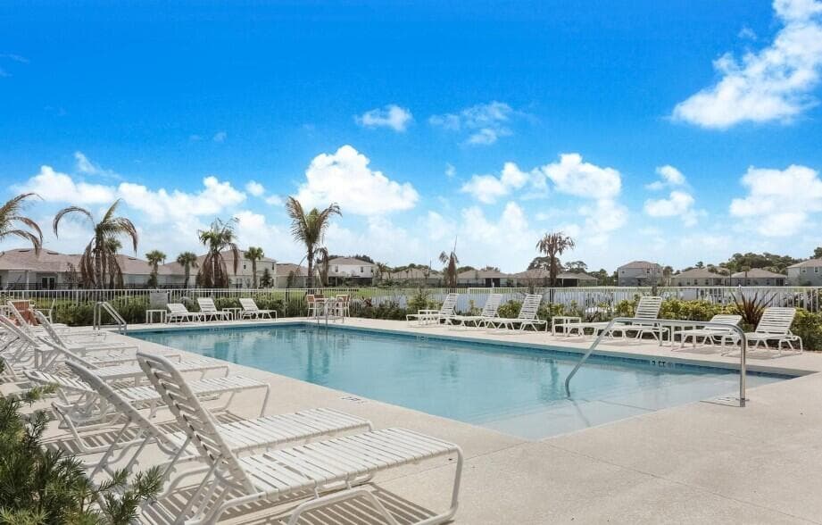 845 Persimmon Place, Fort Pierce, FL 34981 38