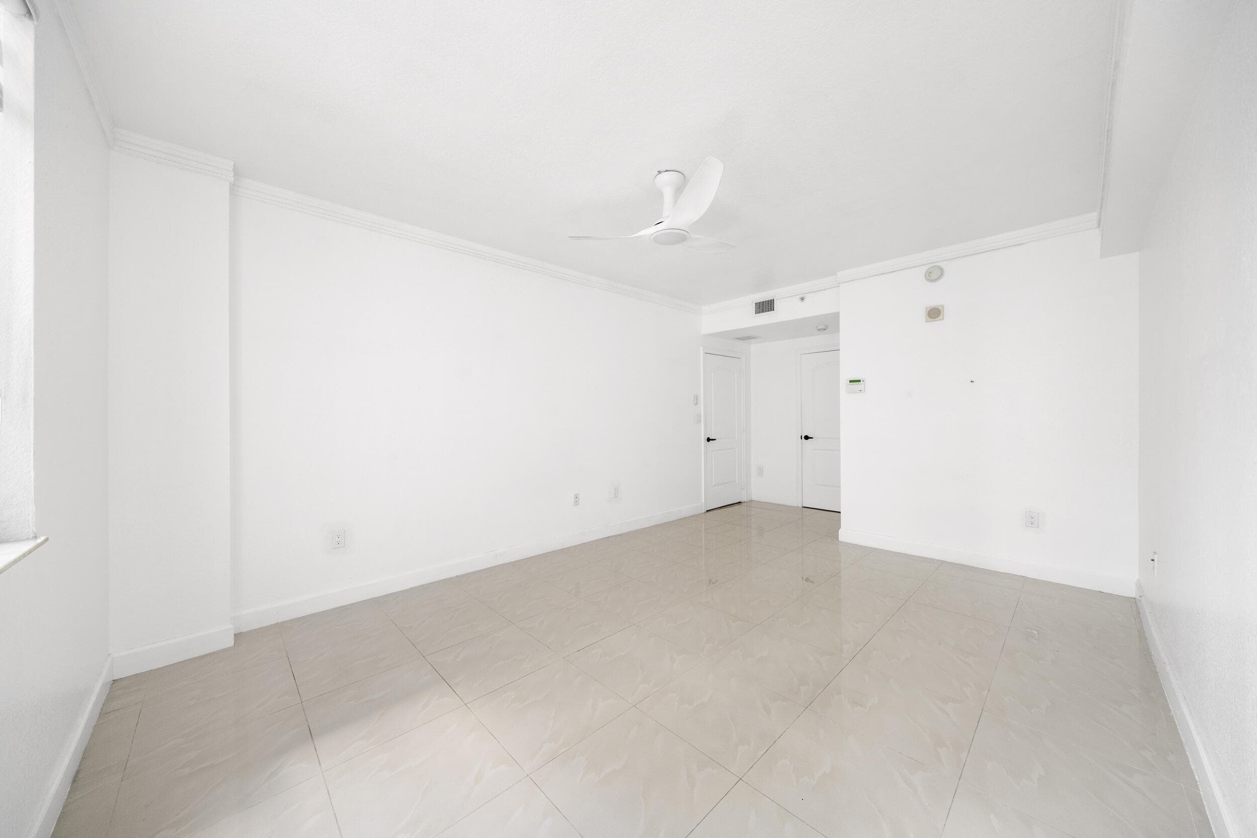 1830 Radius Drive 405, Hollywood, FL 33020 5