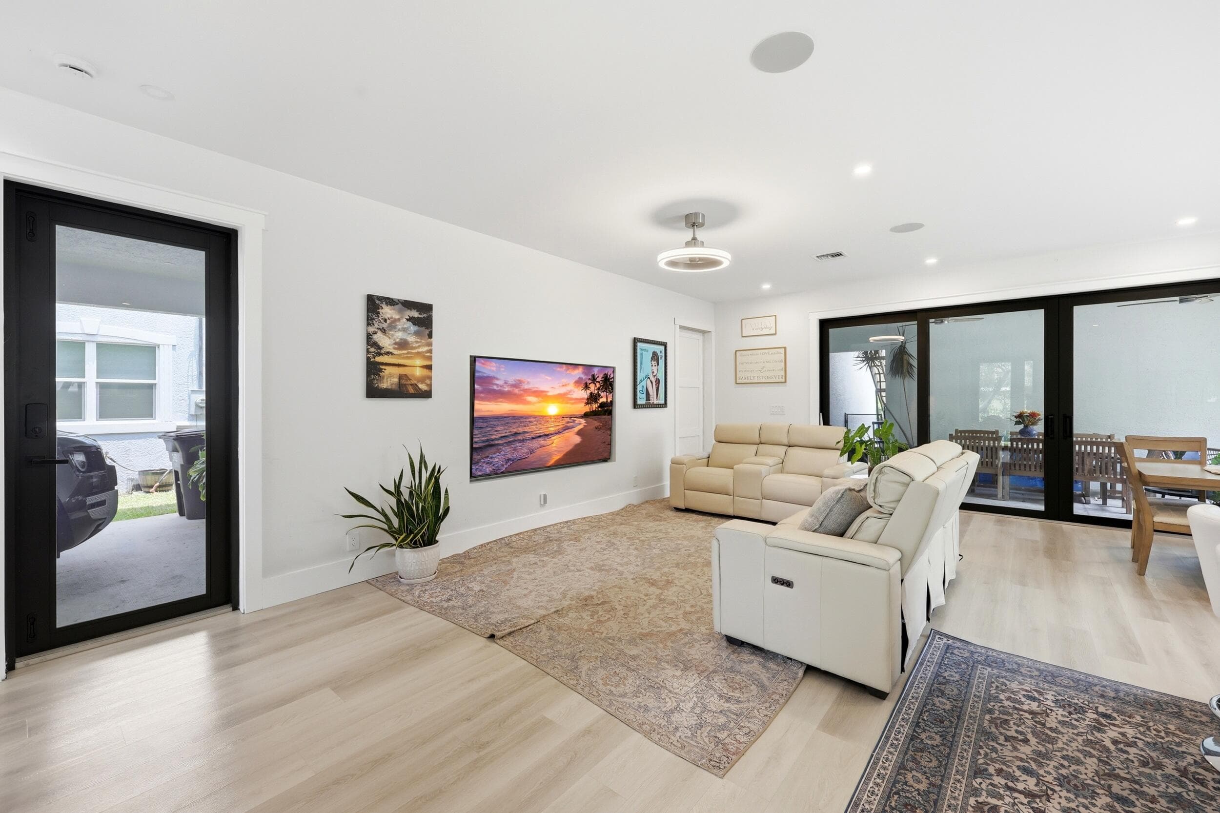 740 Winters Street, West Palm Beach, FL 33405 6