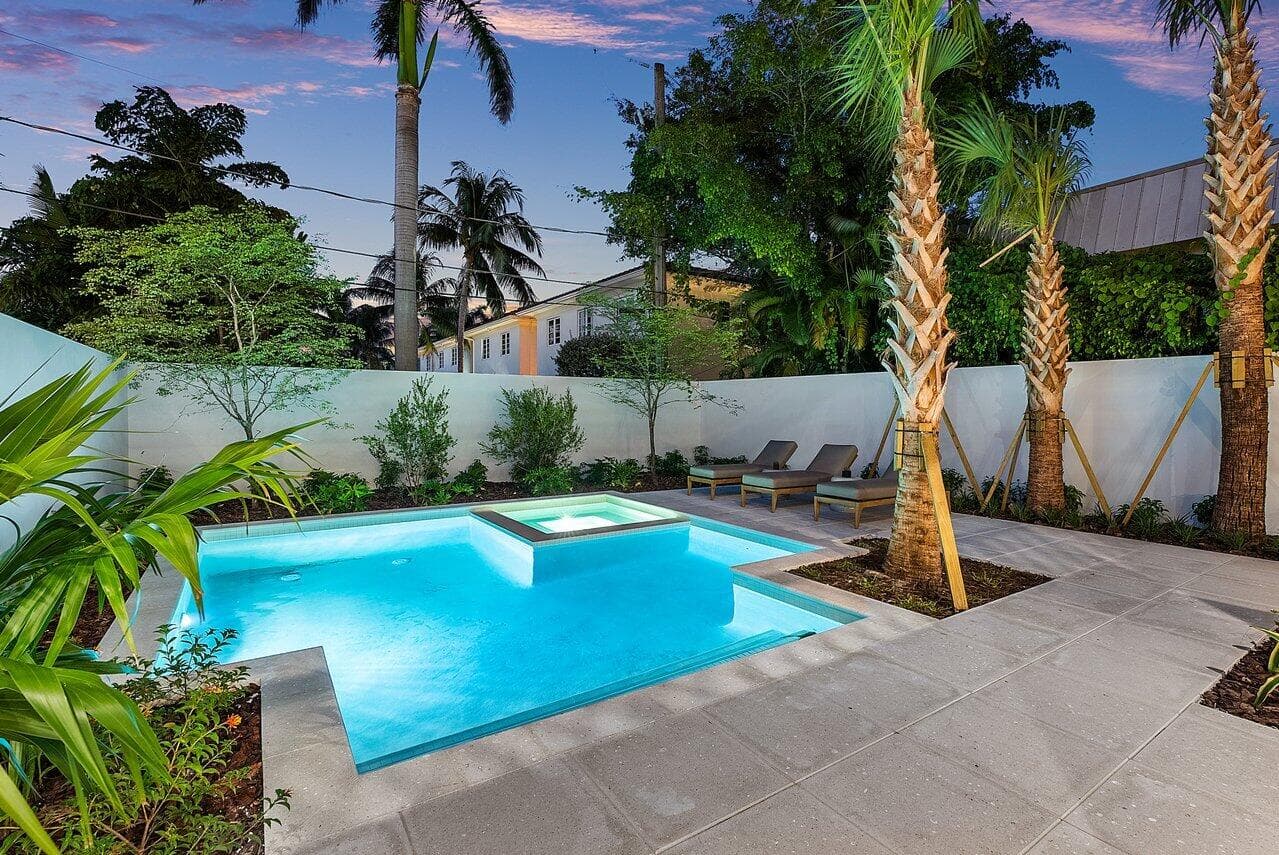 909 Bond Way, Delray Beach, FL 33483 10