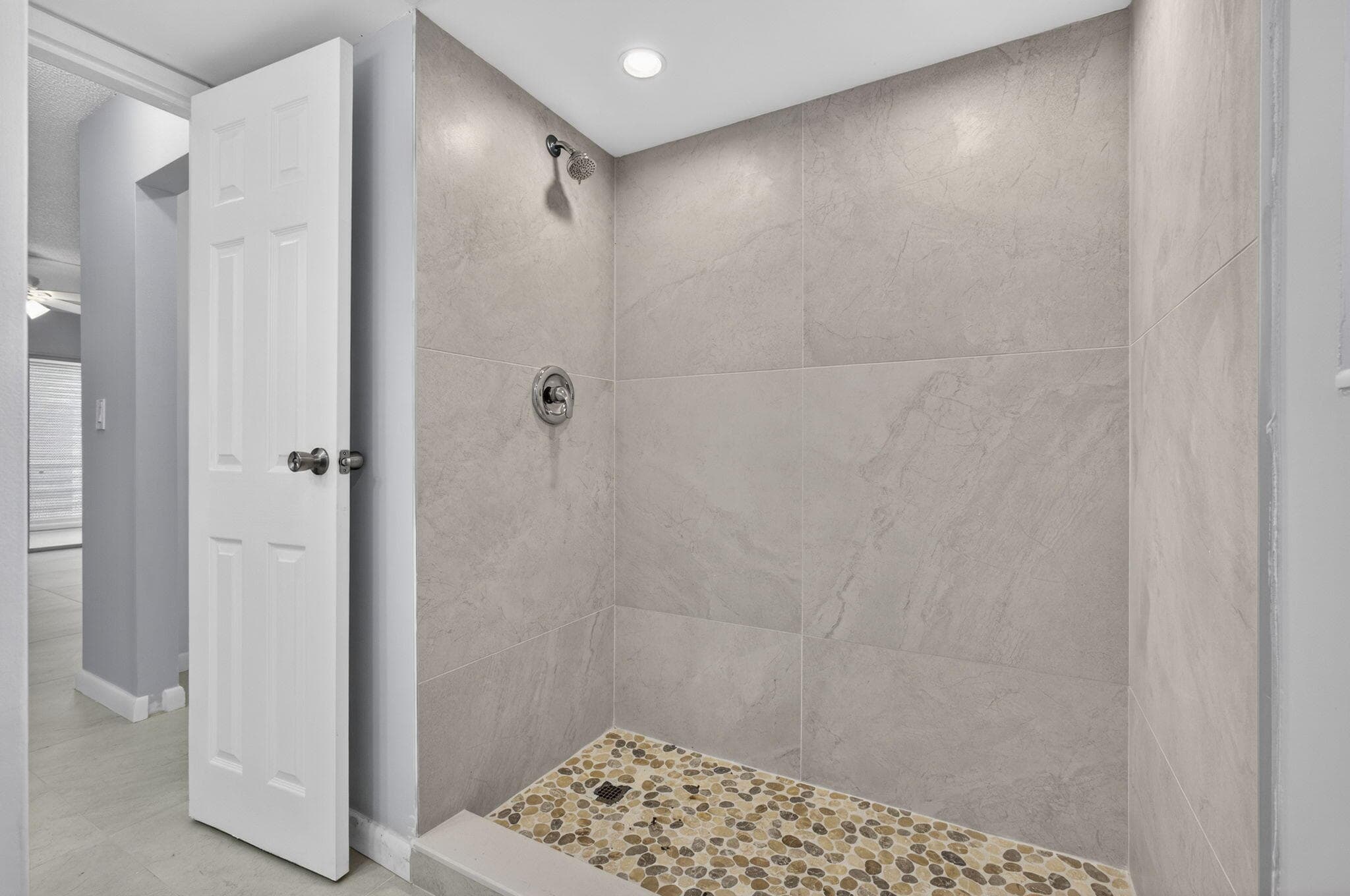 3590 Via Poinciana 202, Lake Worth, FL 33467 45