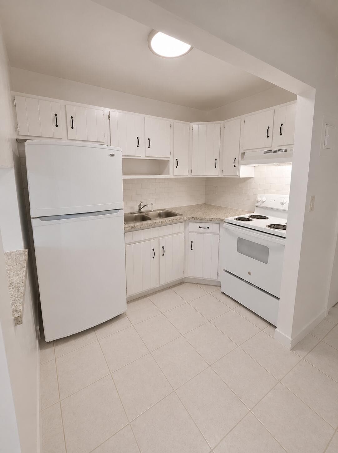 1150 NE 17th Court 15, Fort Lauderdale, FL 33305 2