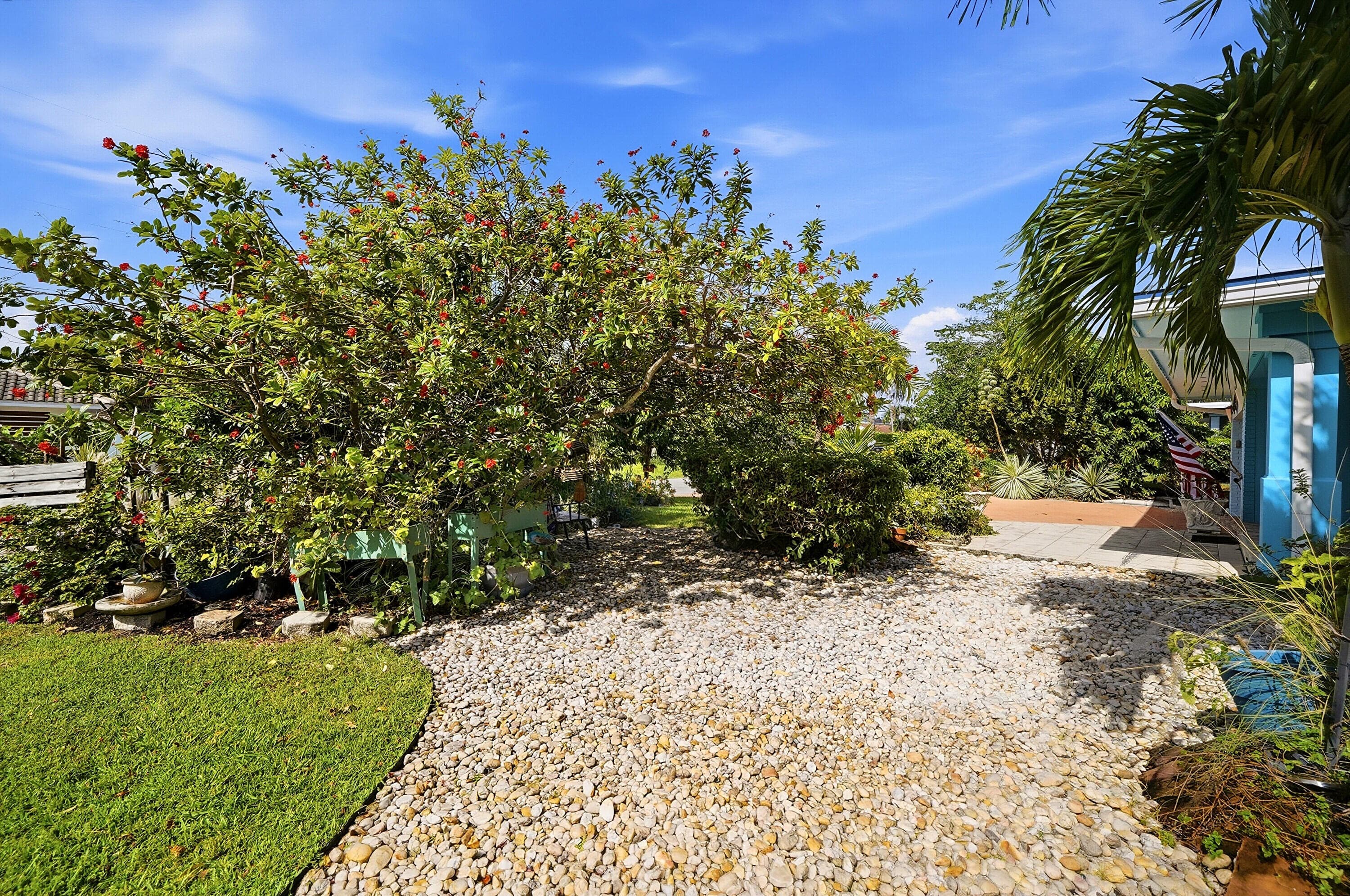 1985 Ocean Mist Drive, Lauderdale-By-The-Sea, FL 33062 32