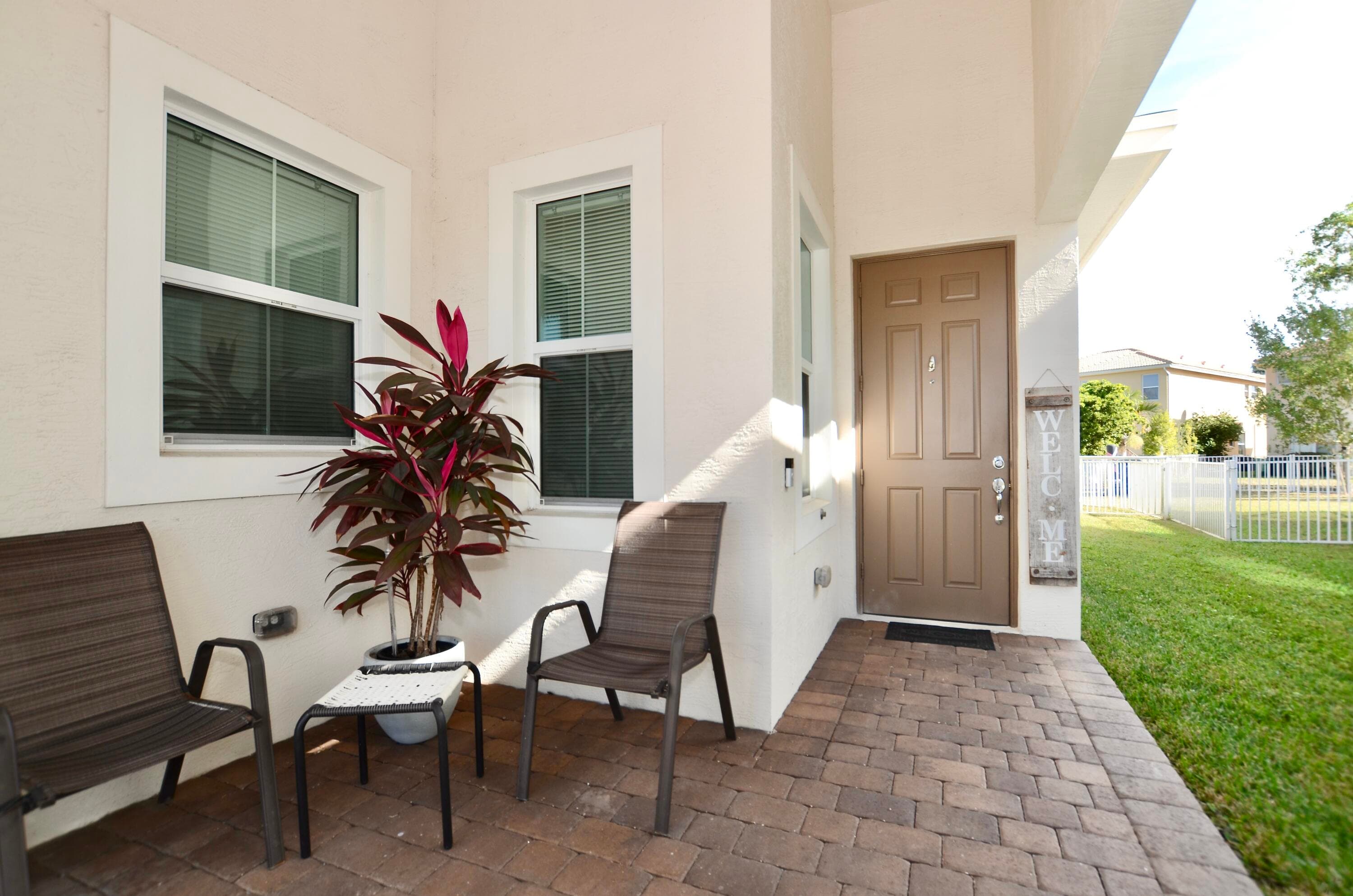 1897 NW Cataluna Circle, Port St. Lucie, FL 34986 4