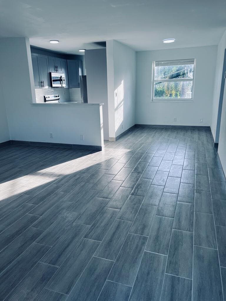 930 N 14th Court, Hollywood, FL 33020 25