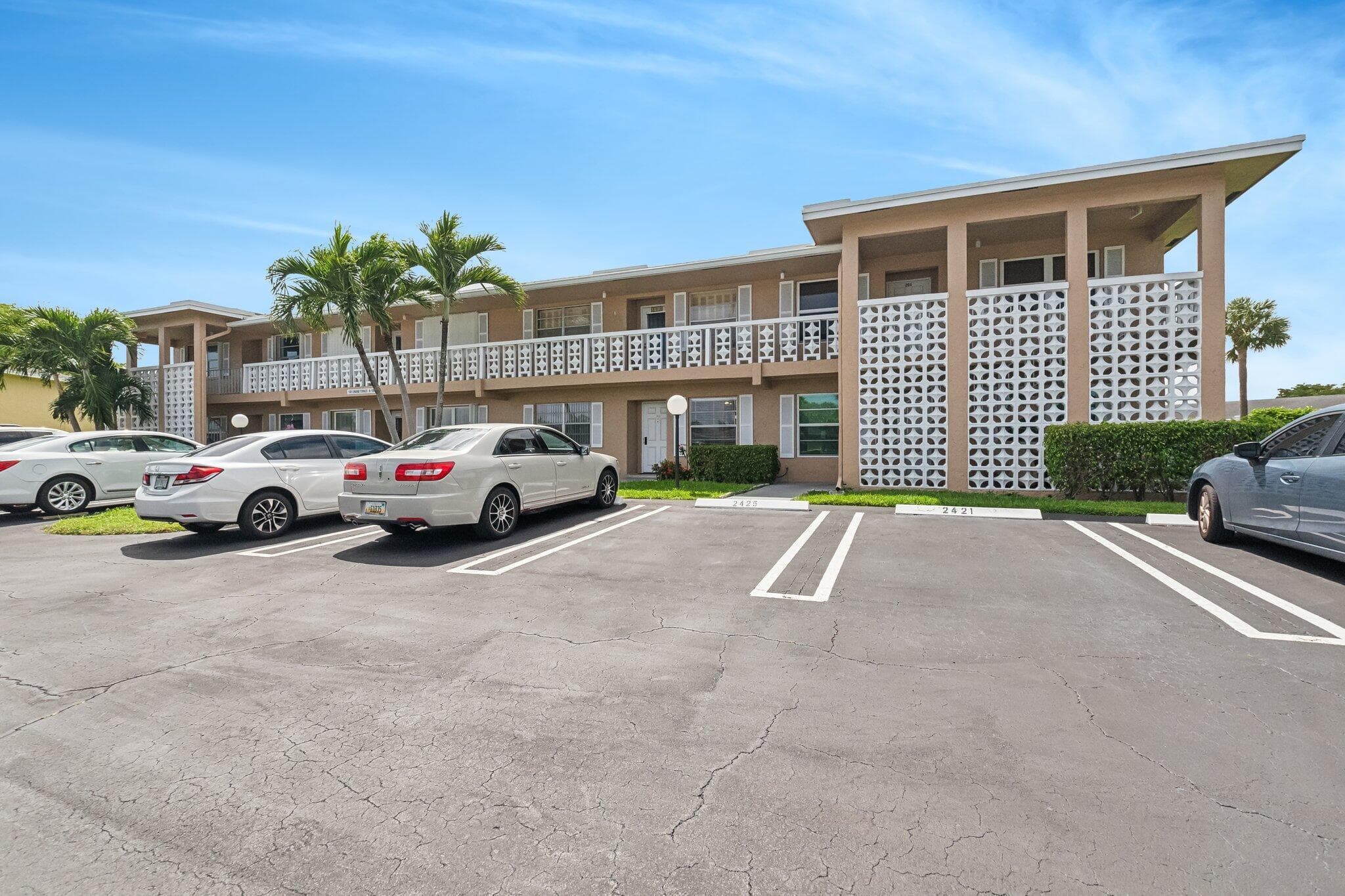 1051 Orange Terrace 103, Delray Beach, FL 33445 5