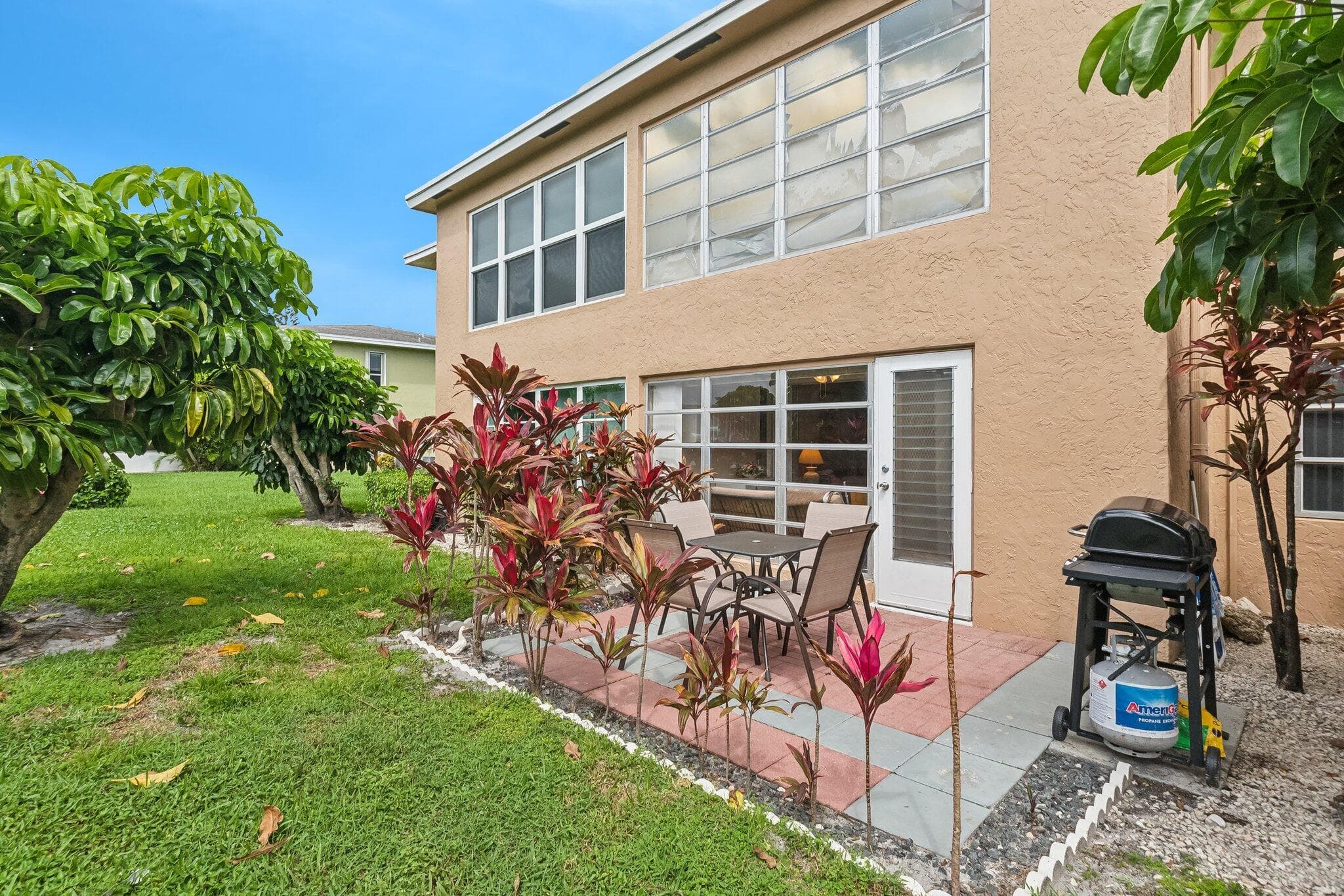 1051 Orange Terrace 103, Delray Beach, FL 33445 50