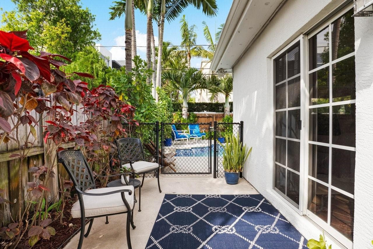 615 & 617 NE 9th Avenue, Fort Lauderdale, FL 33304 70