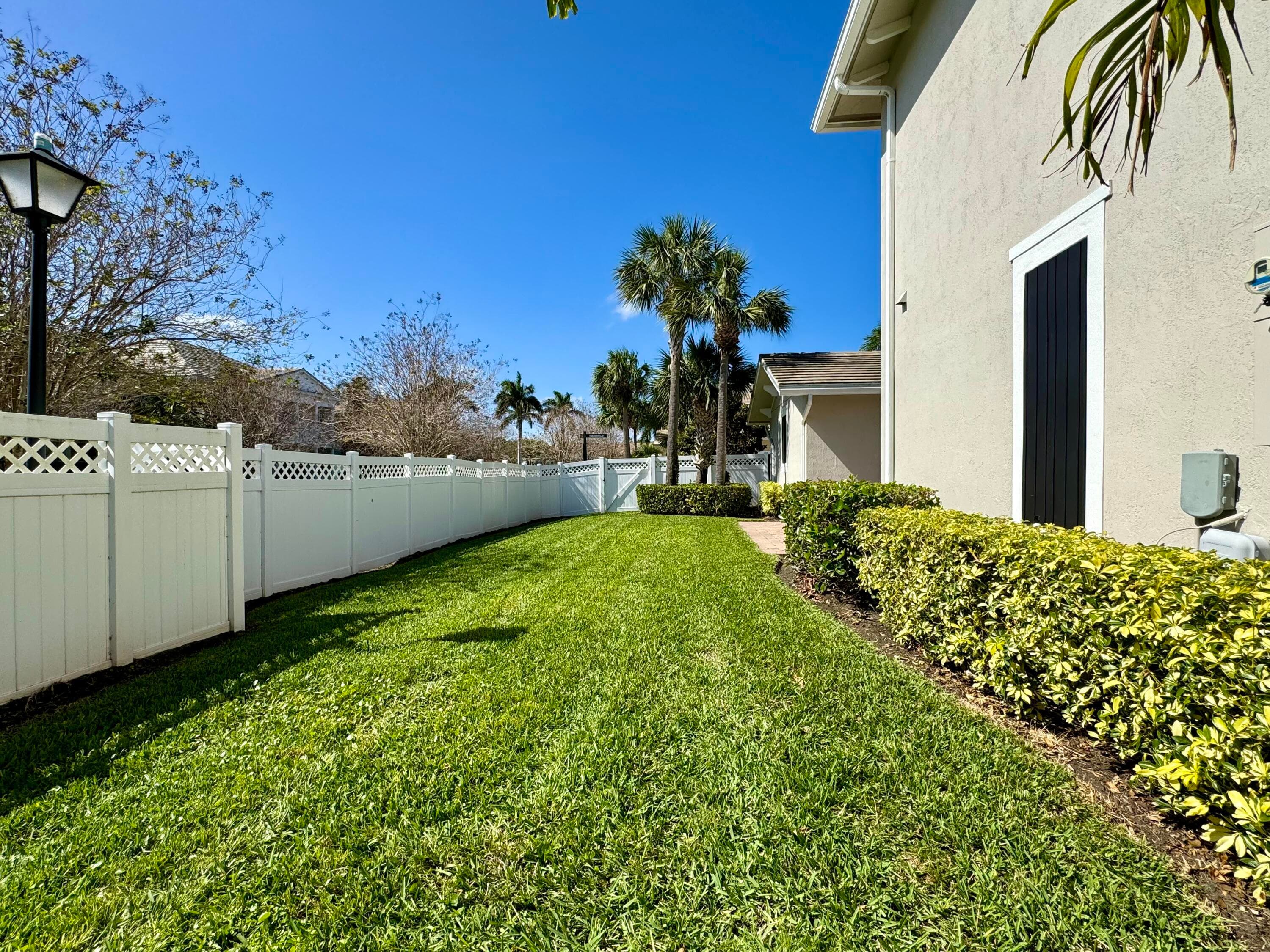 2758 Avalon Way, Jupiter, FL 33458 5
