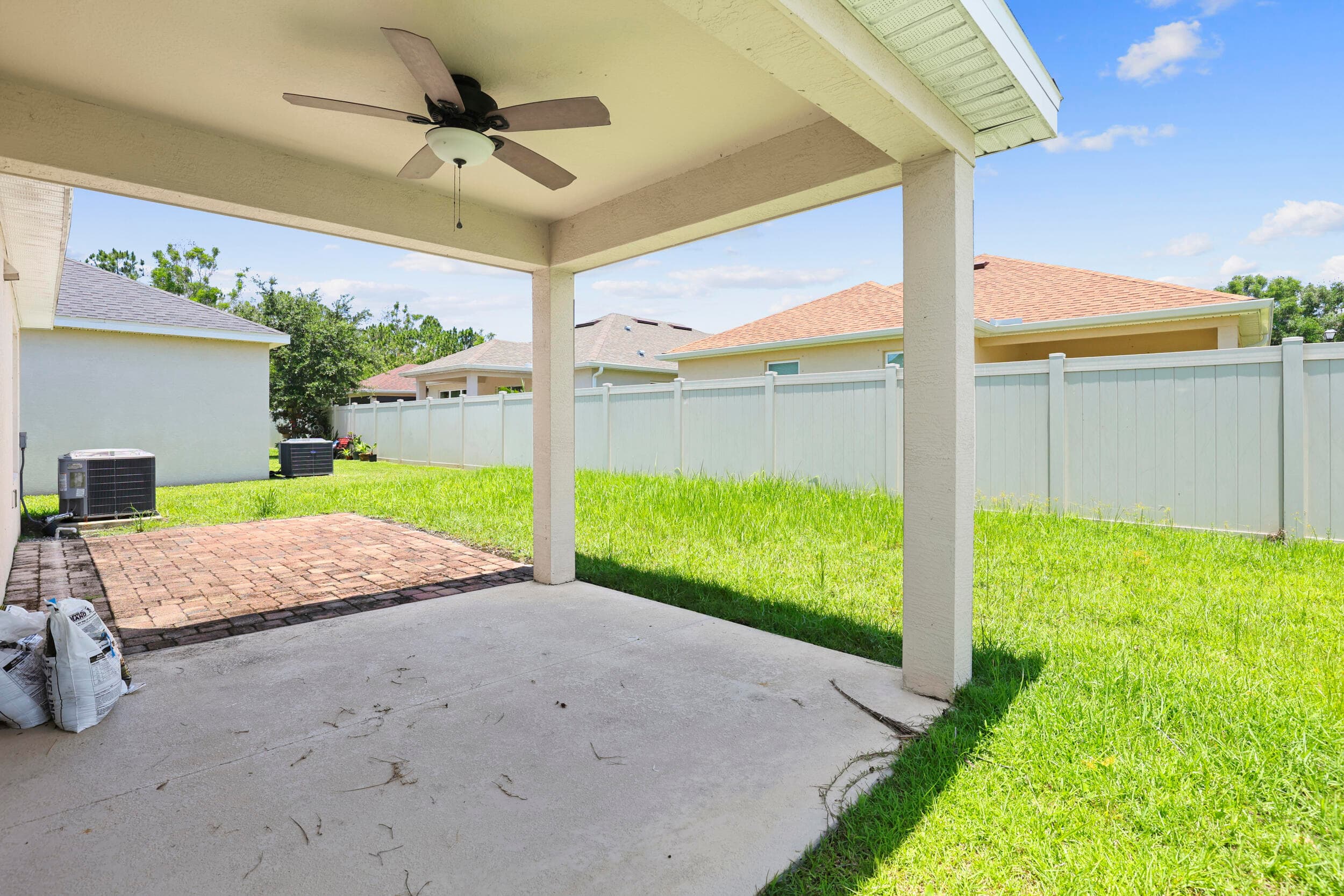5870 NW Pine Trail Circle, Port St. Lucie, FL 34983 33
