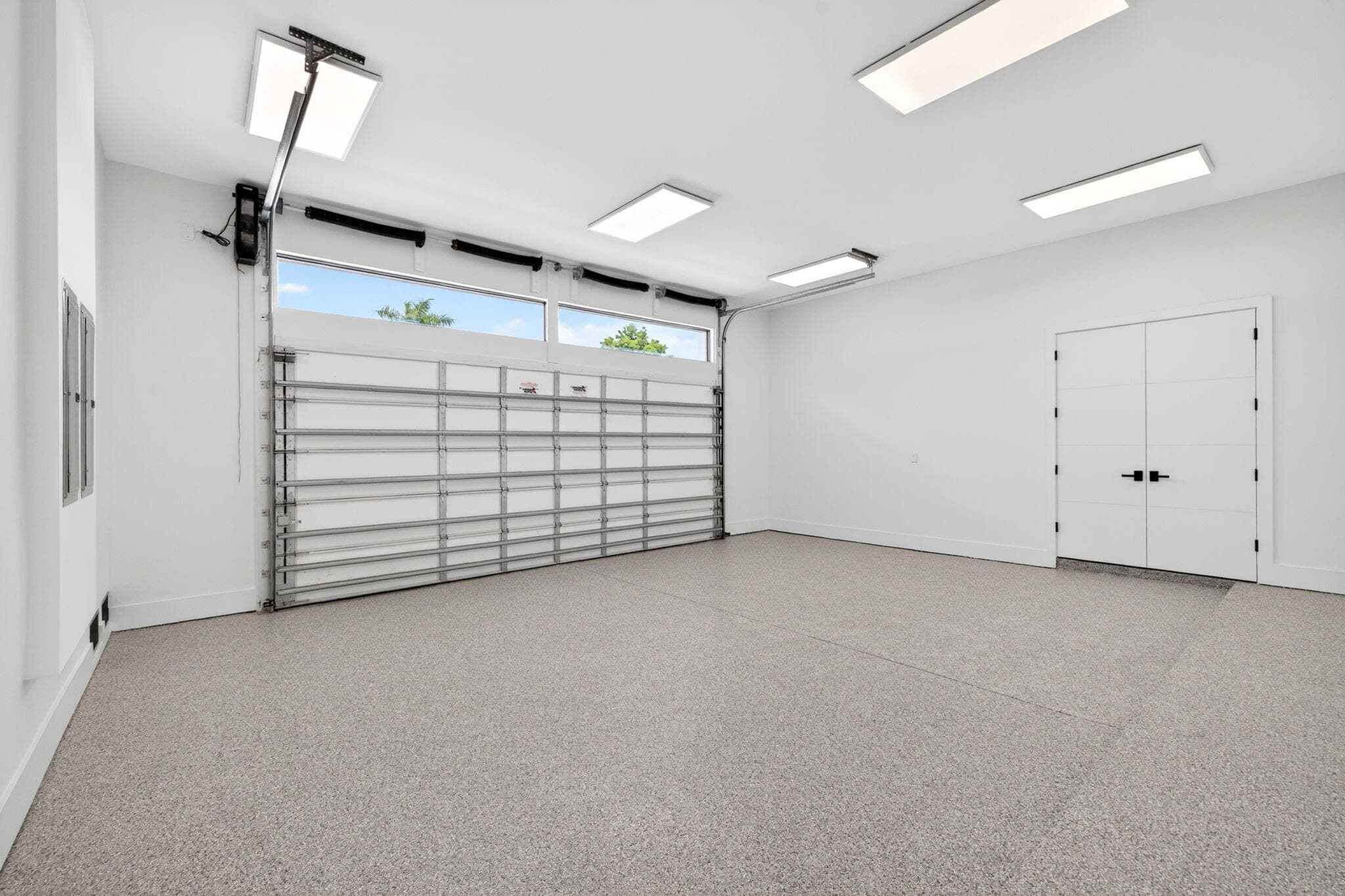 2717 NE 33rd Street, Fort Lauderdale, FL 33306 53