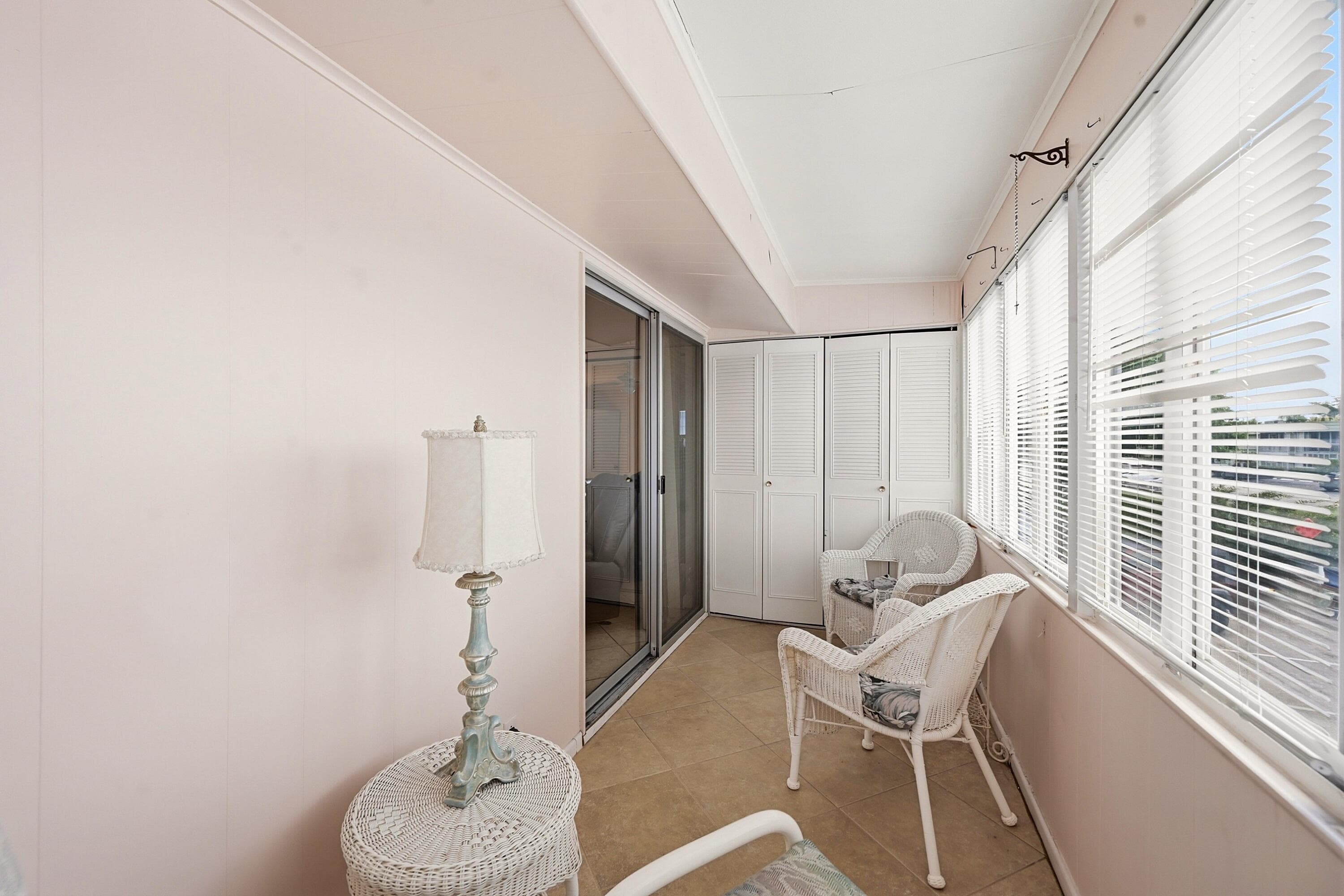 383 Saxony Lane H, Delray Beach, FL 33446 17