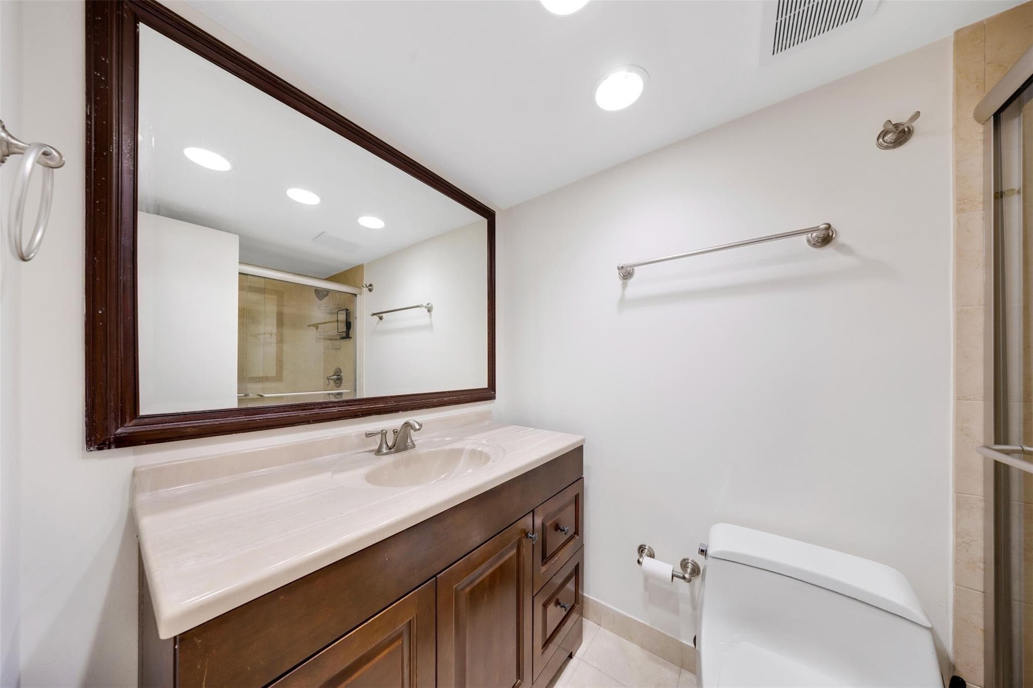 18181 NE 31st Court 804, Aventura, FL 33160 16