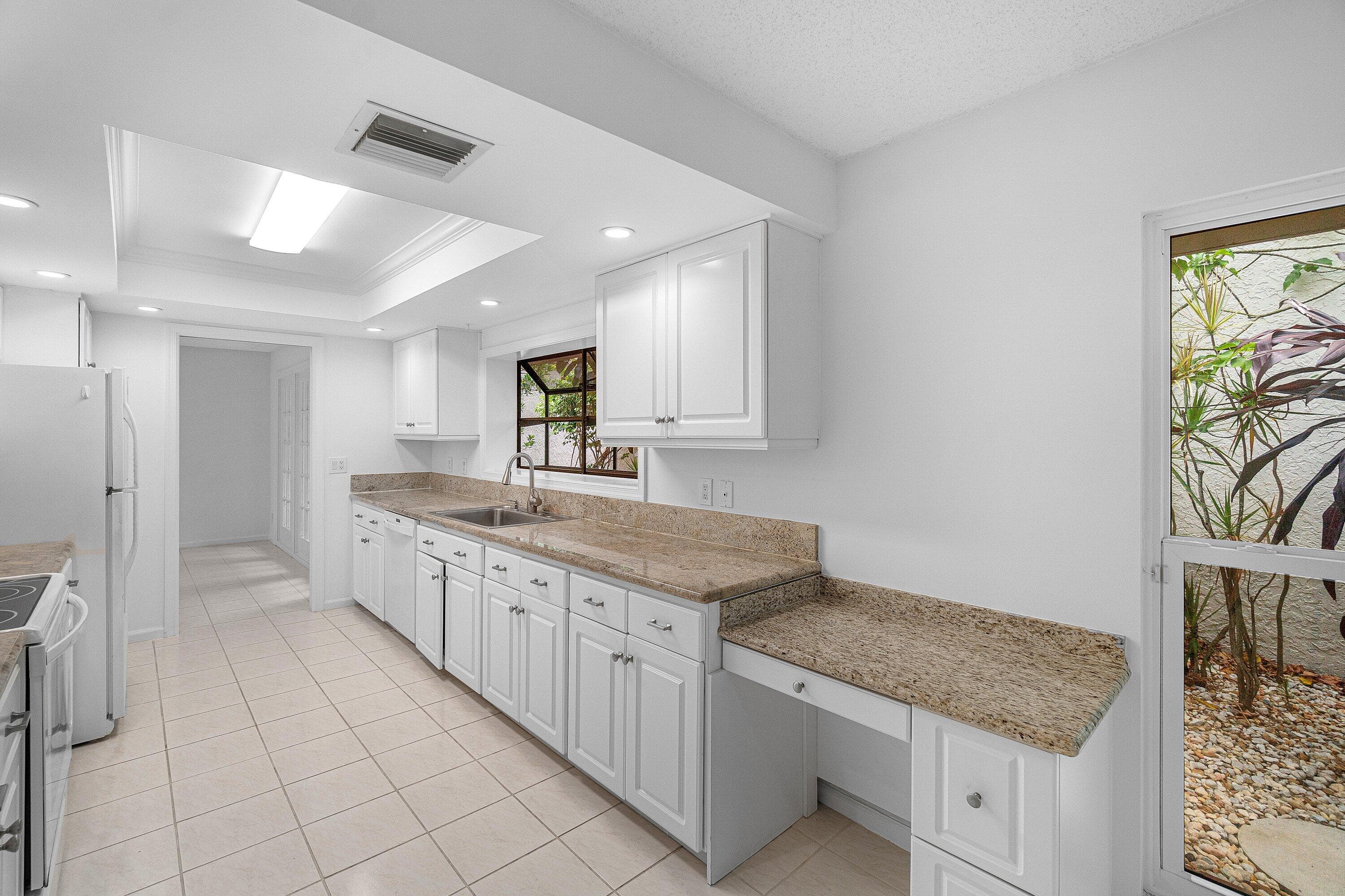 5635 Kiowa Circle, Boynton Beach, FL 33437 9