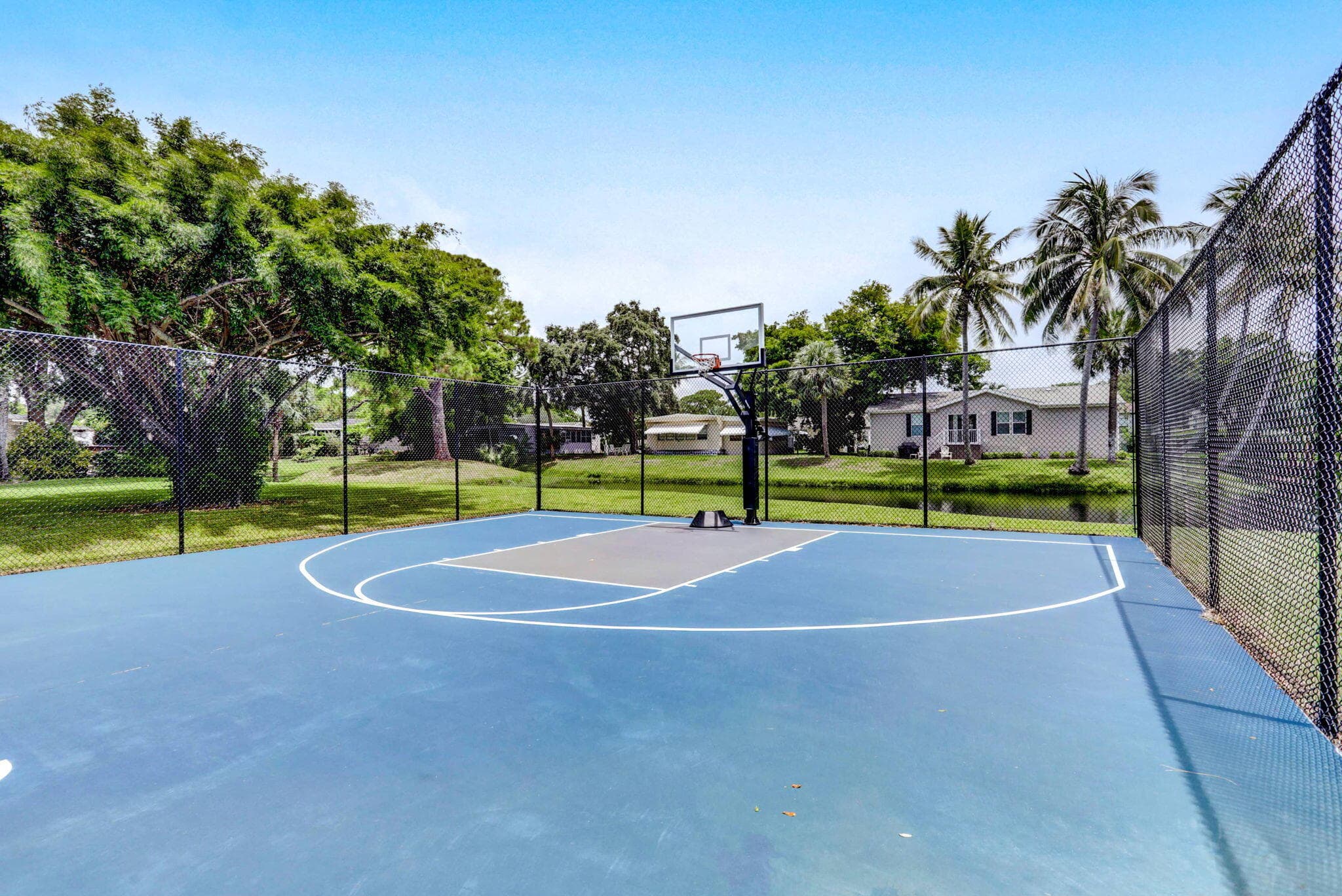 170 Maple Avenue W, Palm Beach Gardens, FL 33410 55