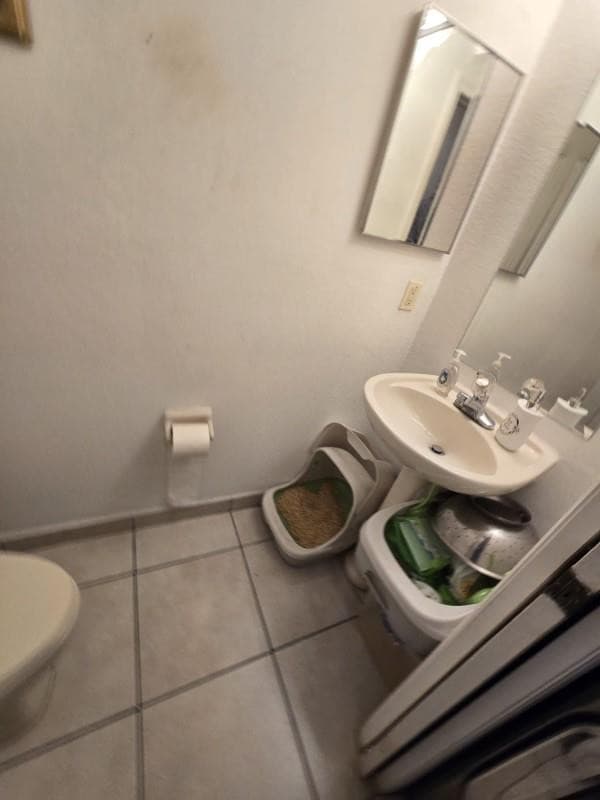 8930 W Flagler Street 221, Miami, FL 33174 5