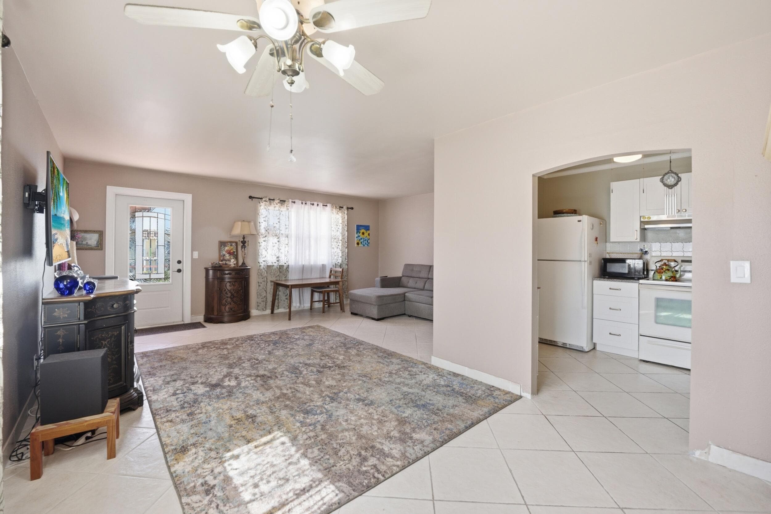 47 Saxony A, Delray Beach, FL 33446 4