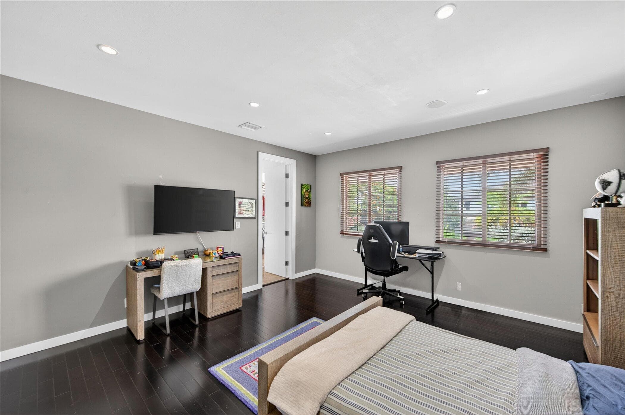 2740 NE 17th Street, Fort Lauderdale, FL 33305 61