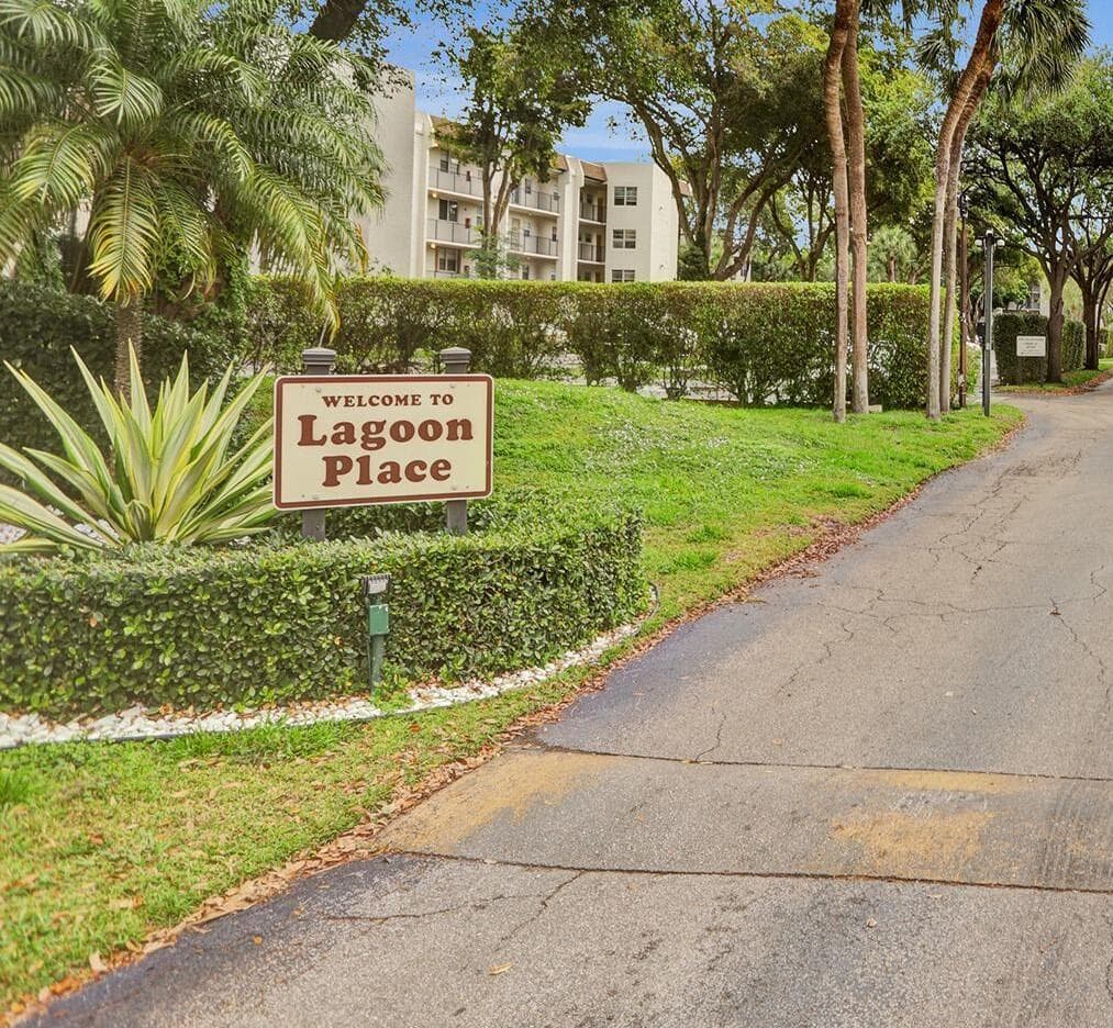 9230 Lagoon Place 110, Davie, FL 33324 16