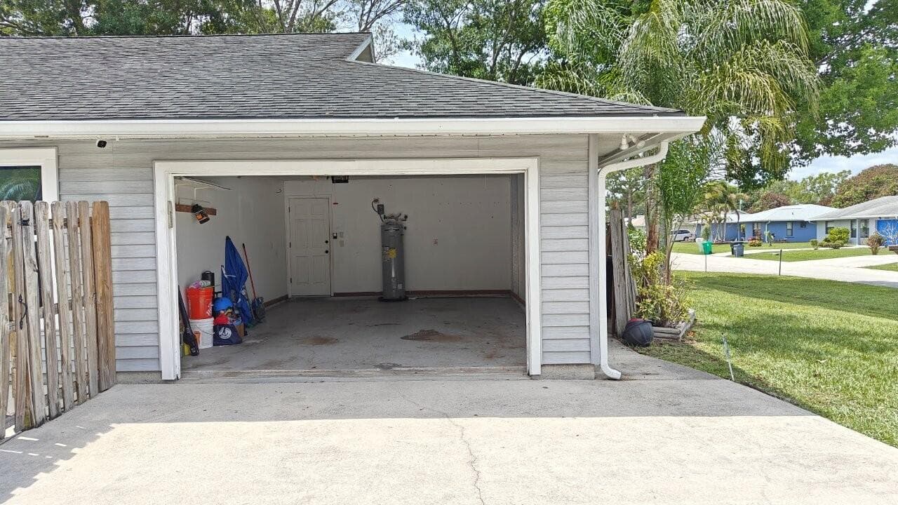 2043 SE Camilo Street, Port St. Lucie, FL 34952 28