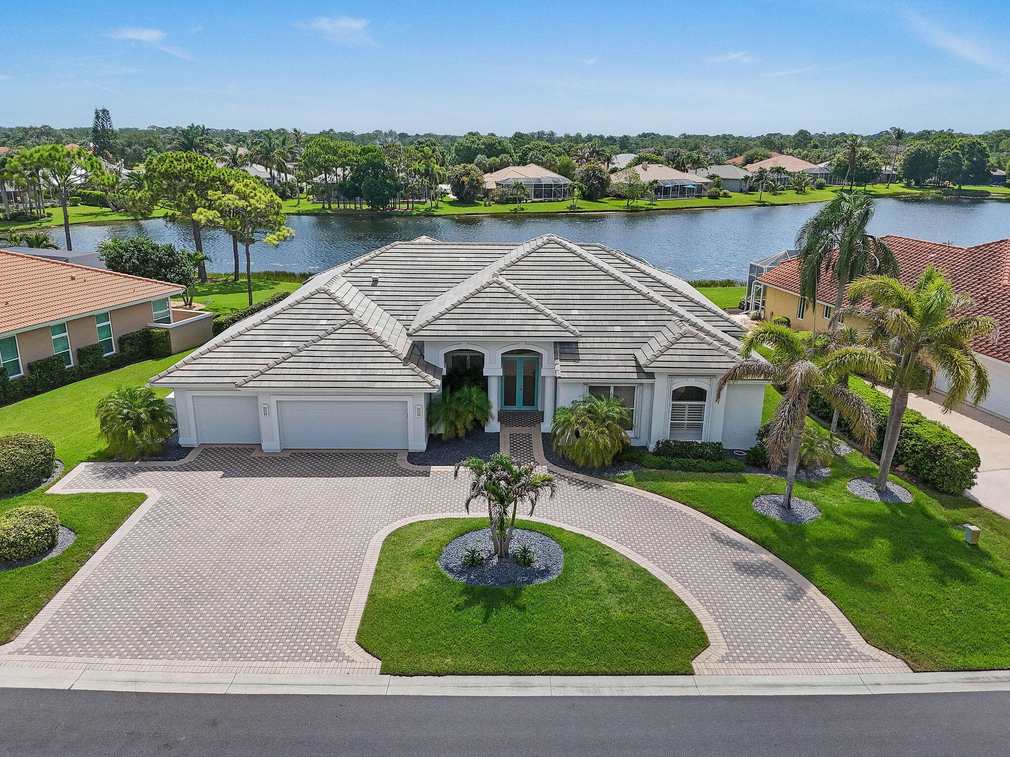 8091 SE Woodlake Lane W, Hobe Sound, FL 33455 76