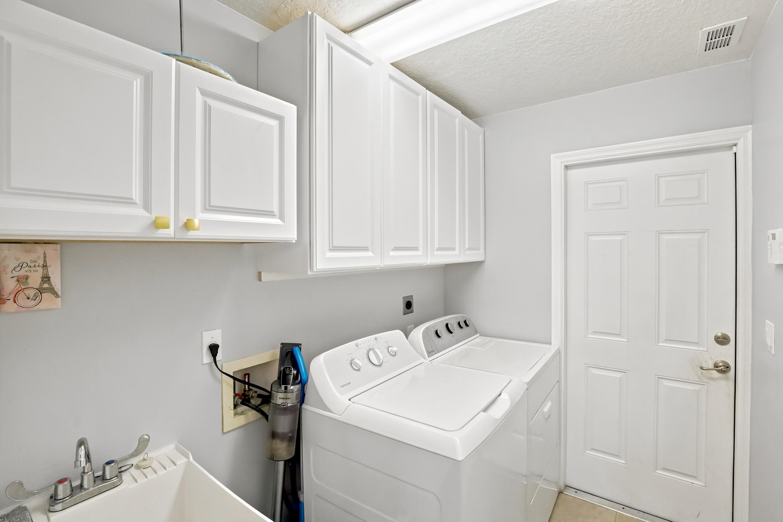10487 SW West Park Avenue, FL 34987 33