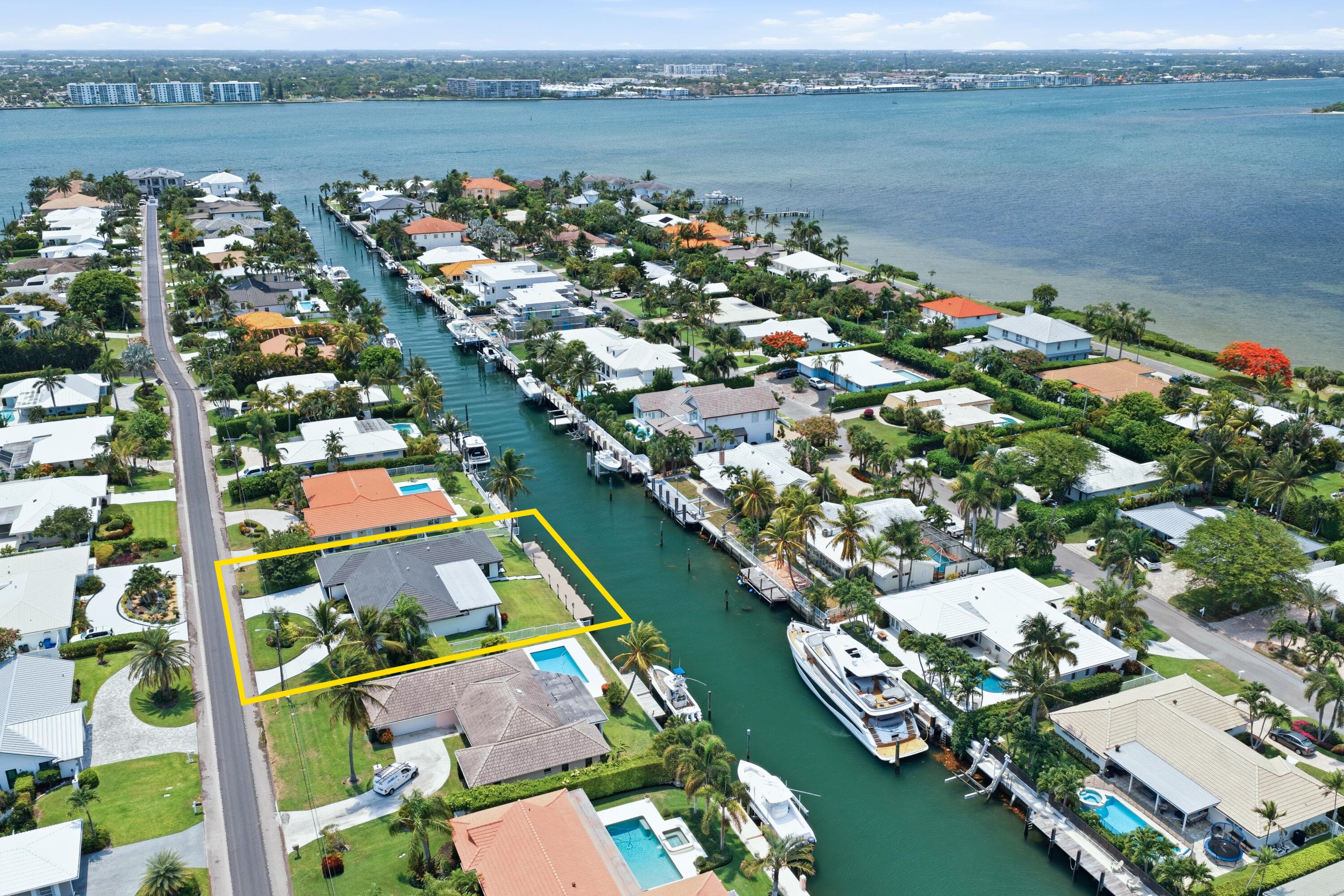 1170 Fairview Lane, Singer Island, FL 33404 3