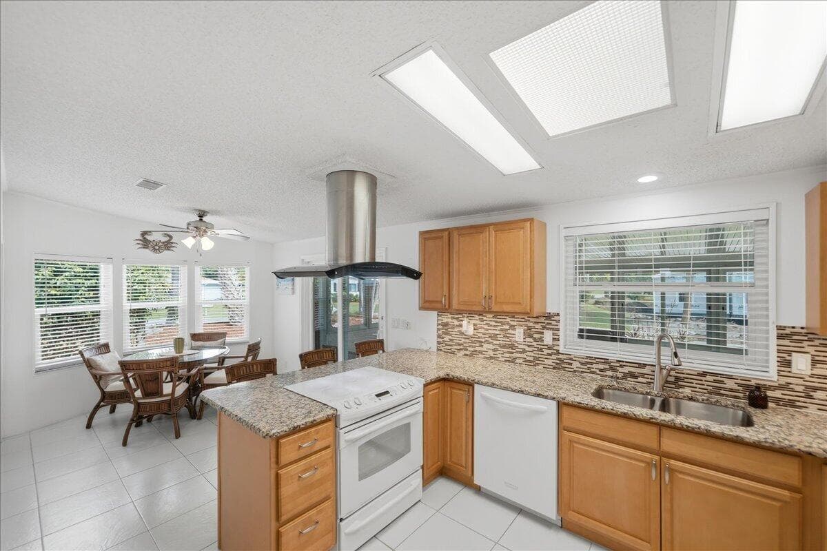 8391 Delphinium Court, Port St. Lucie, FL 34952 7