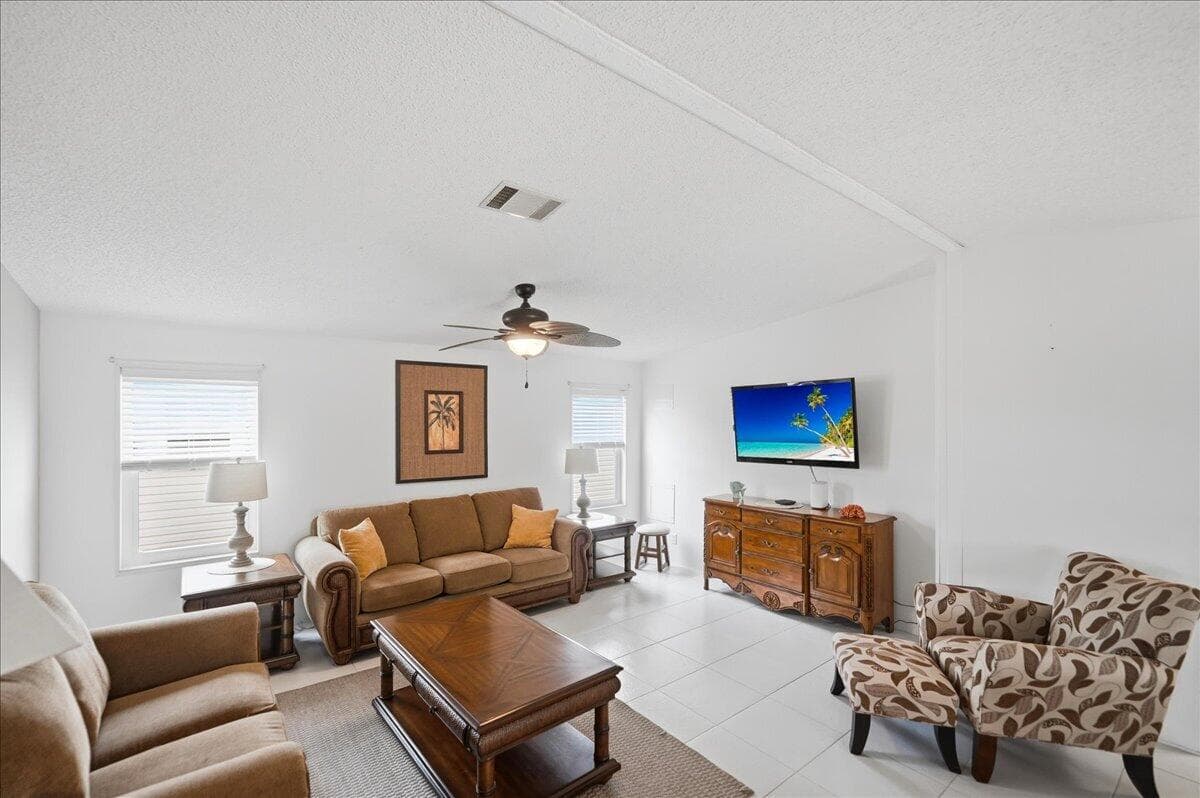 8391 Delphinium Court, Port St. Lucie, FL 34952 3