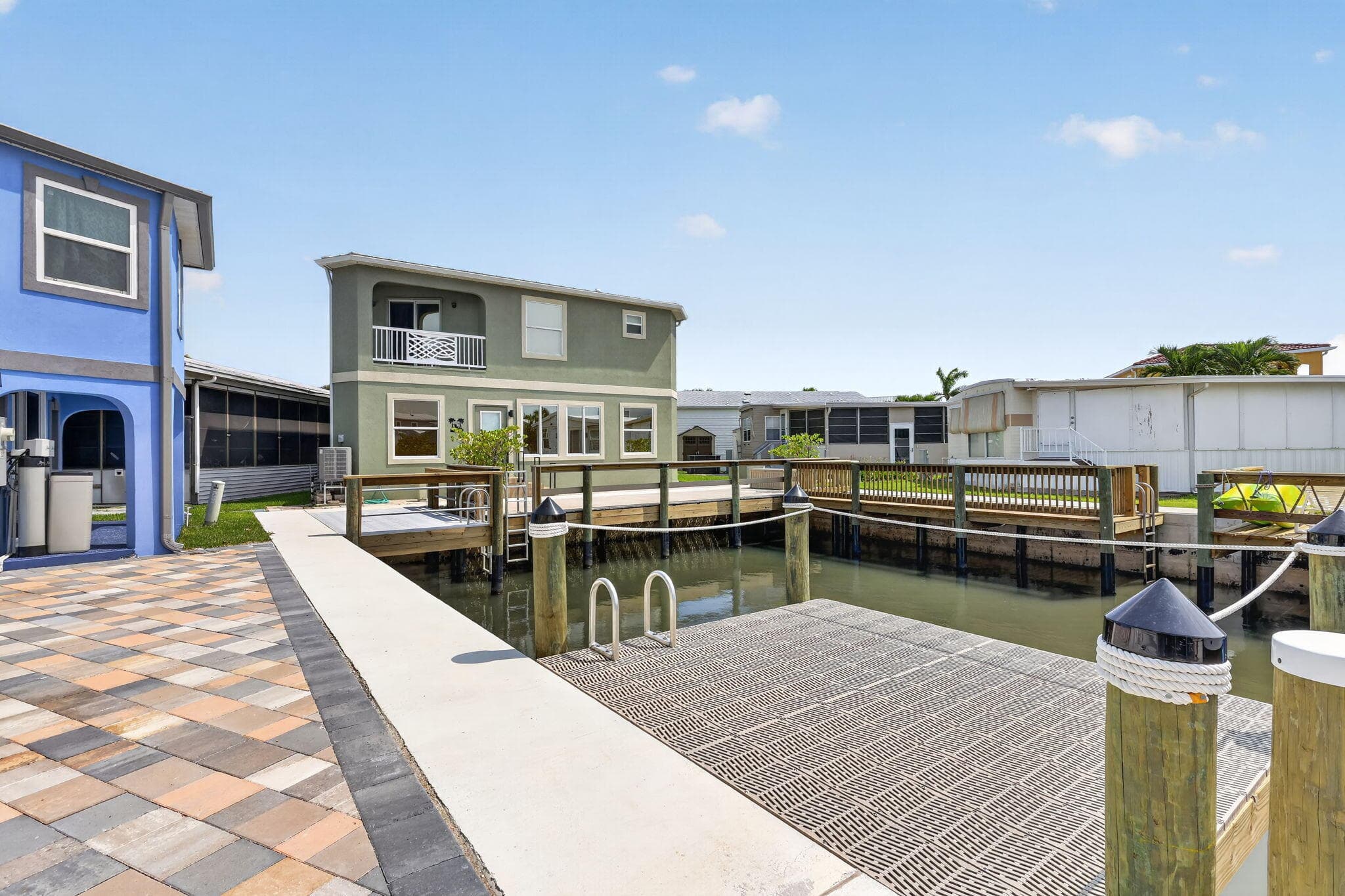 351 Nettles Boulevard, Jensen Beach, FL 34957 11