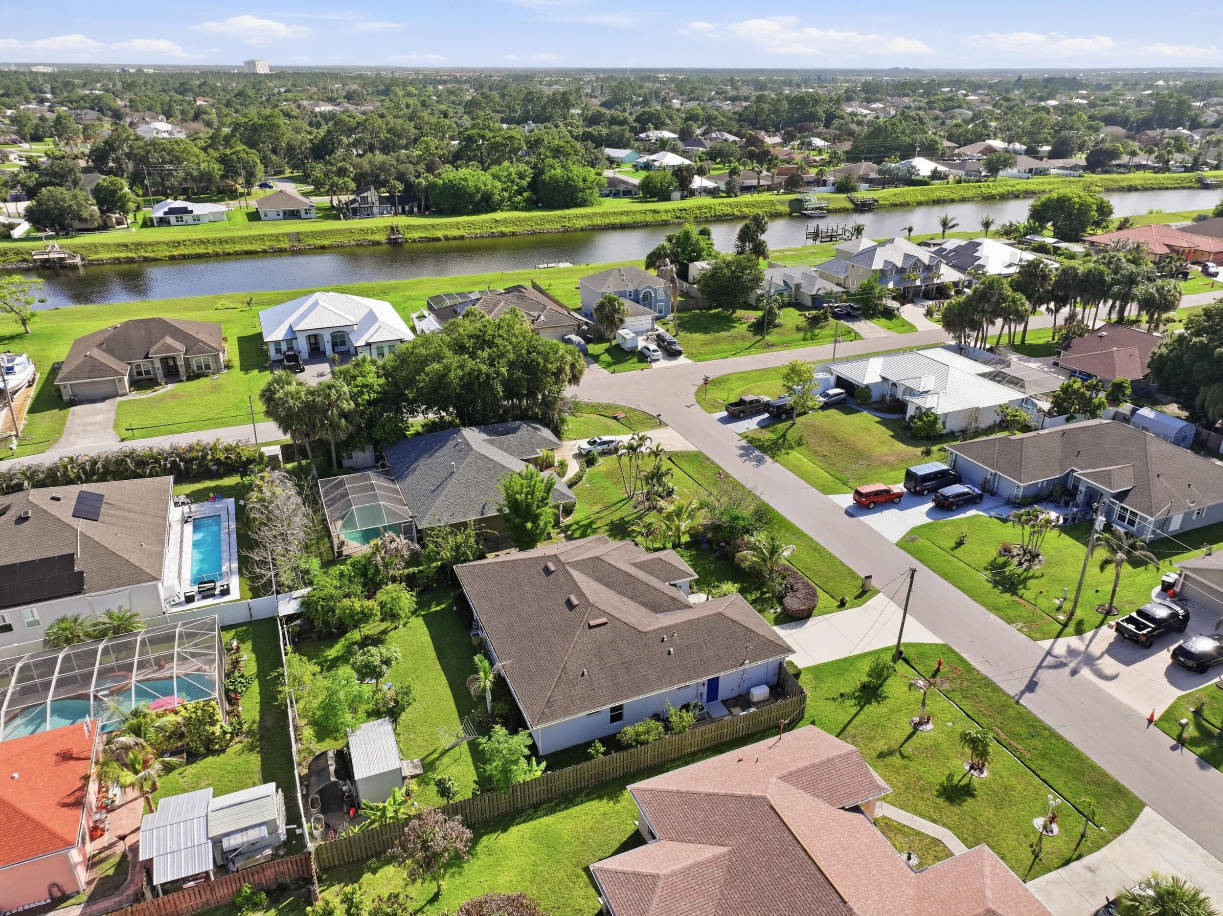 2081 SW Tropical Terrace, Port St. Lucie, FL 34953 57