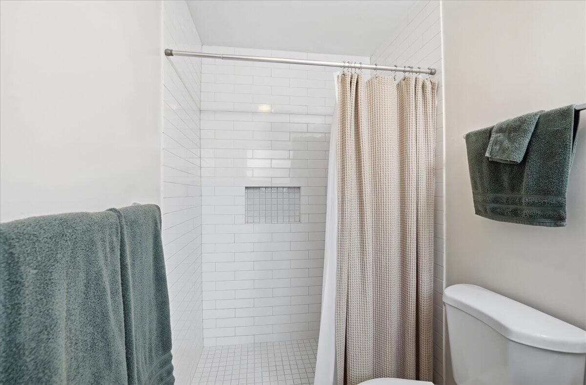 583 NW 12th Terrace, Boca Raton, FL 33486 24