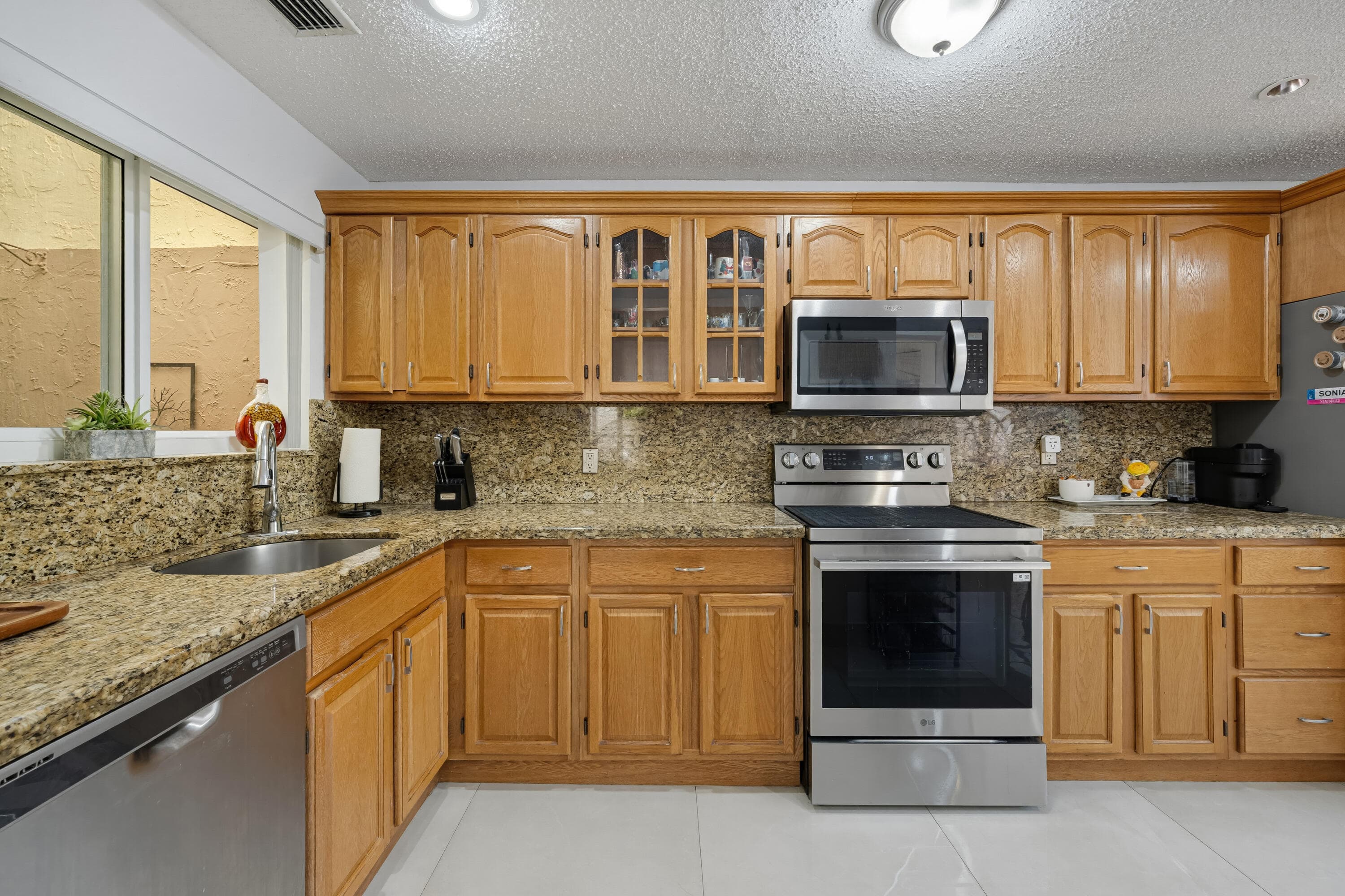 8811 SW 150th Place Circle, Miami, FL 33196 12