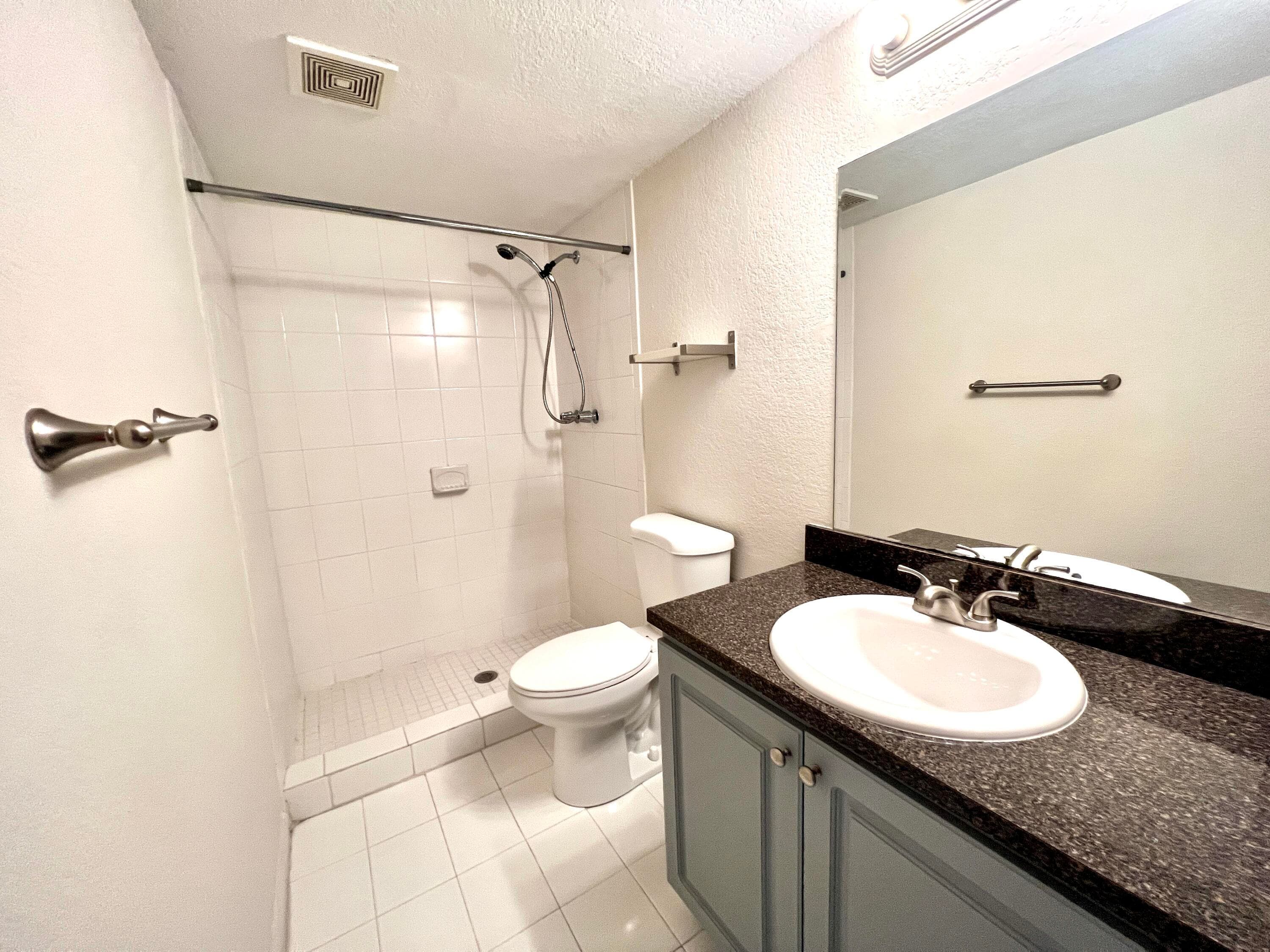 120 Sparrow Drive Apt 302, Royal Palm Beach, FL 33411 10