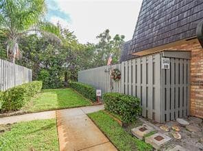 340 S Waverly Place 8b, Vero Beach, FL 32960 2