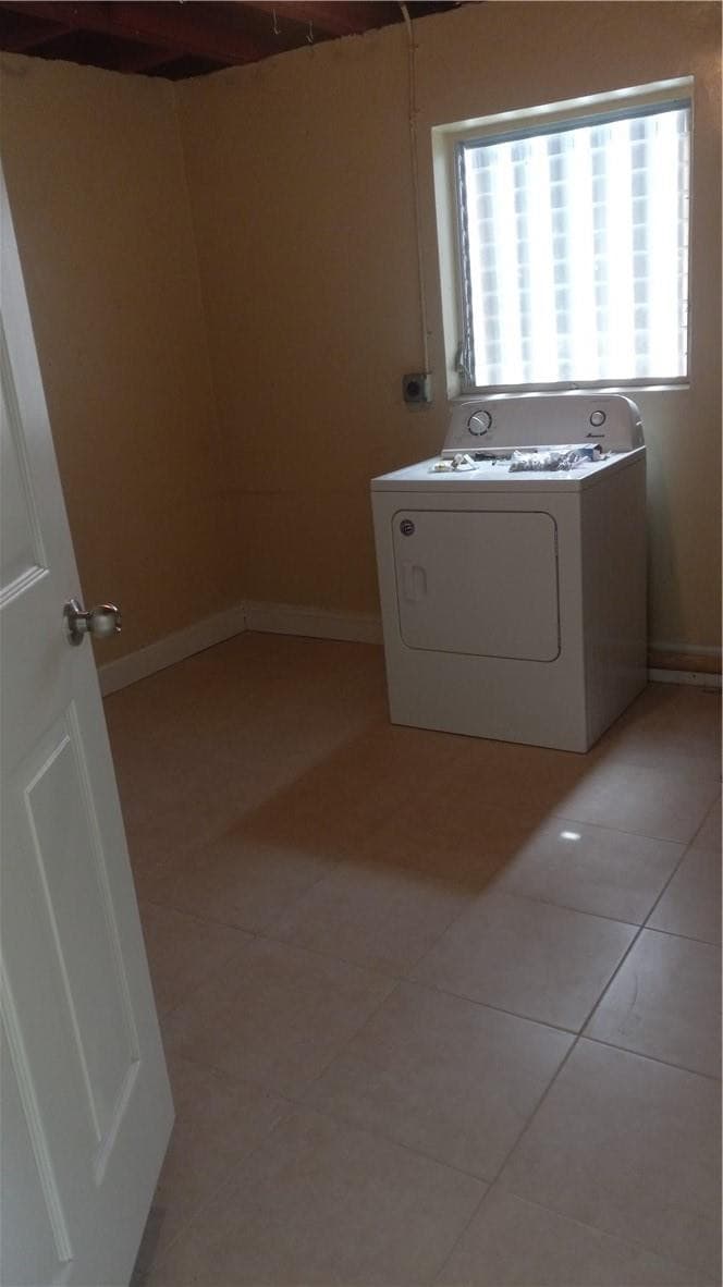 330 NW 38th Street, Deerfield Beach, FL 33064 7