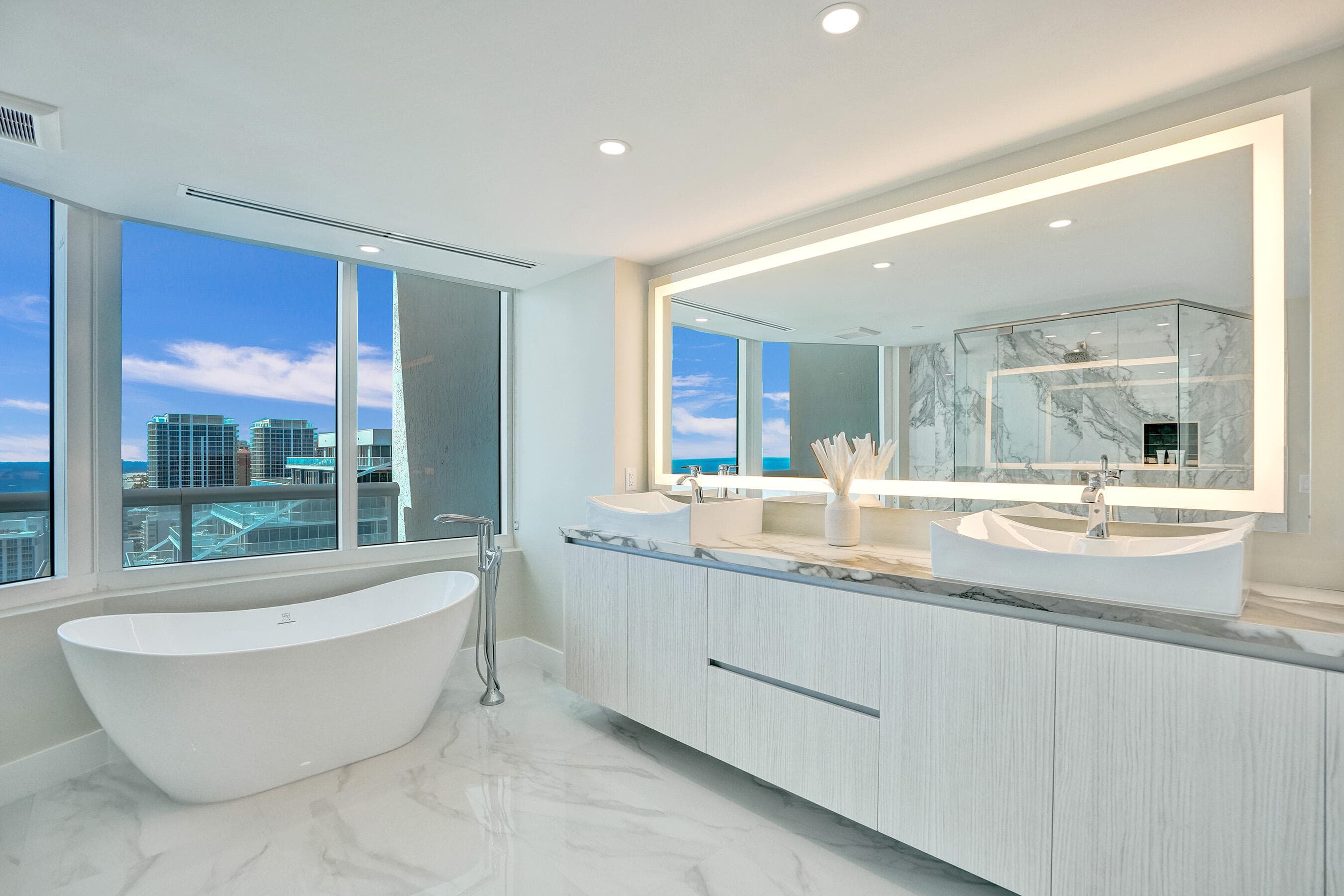 505 N Fort Lauderdale Beach Boulevard N 2500, Fort Lauderdale, FL 33304 7