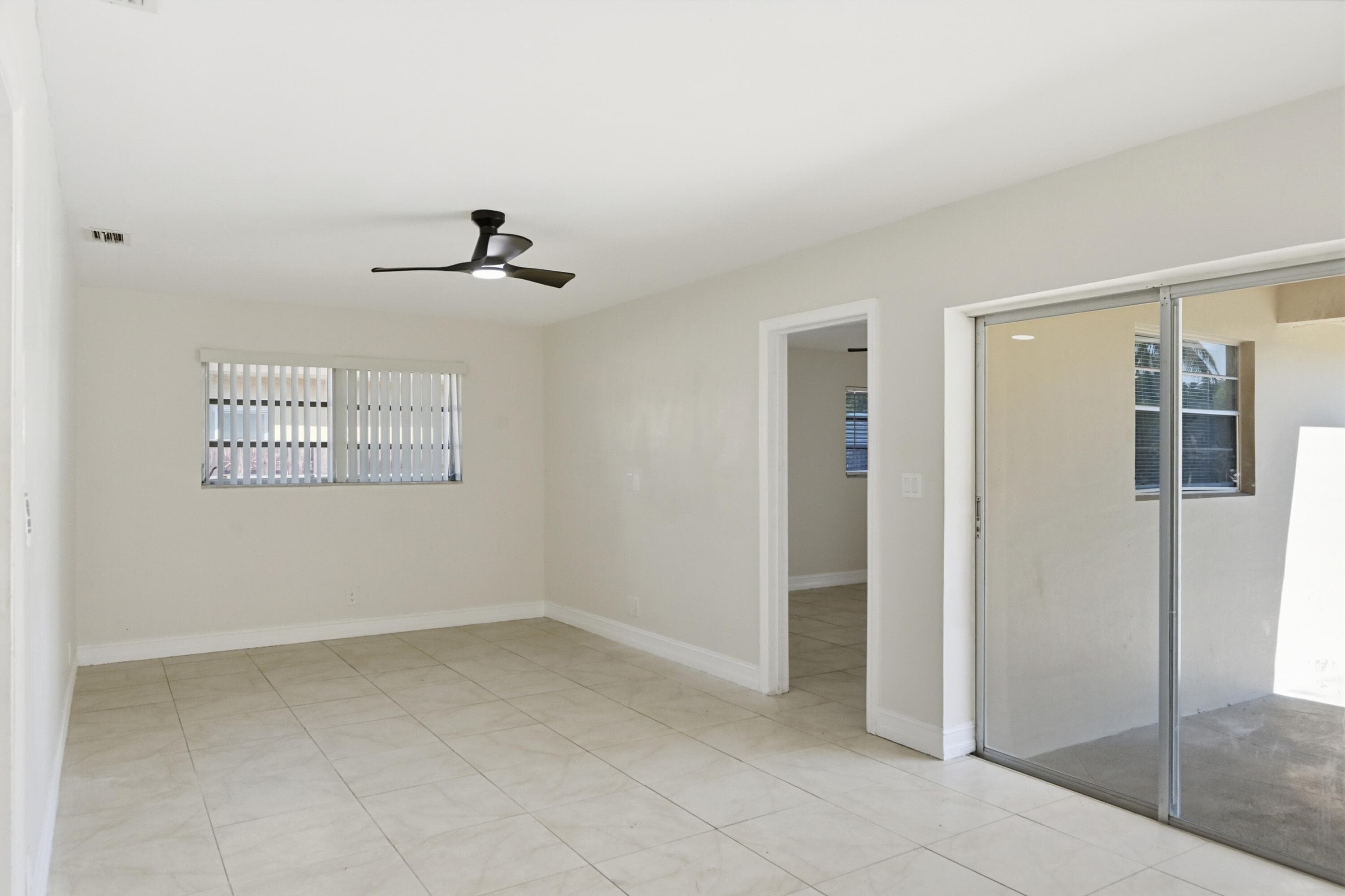 1430 NW 73rd Avenue NW, Plantation, FL 33313 21