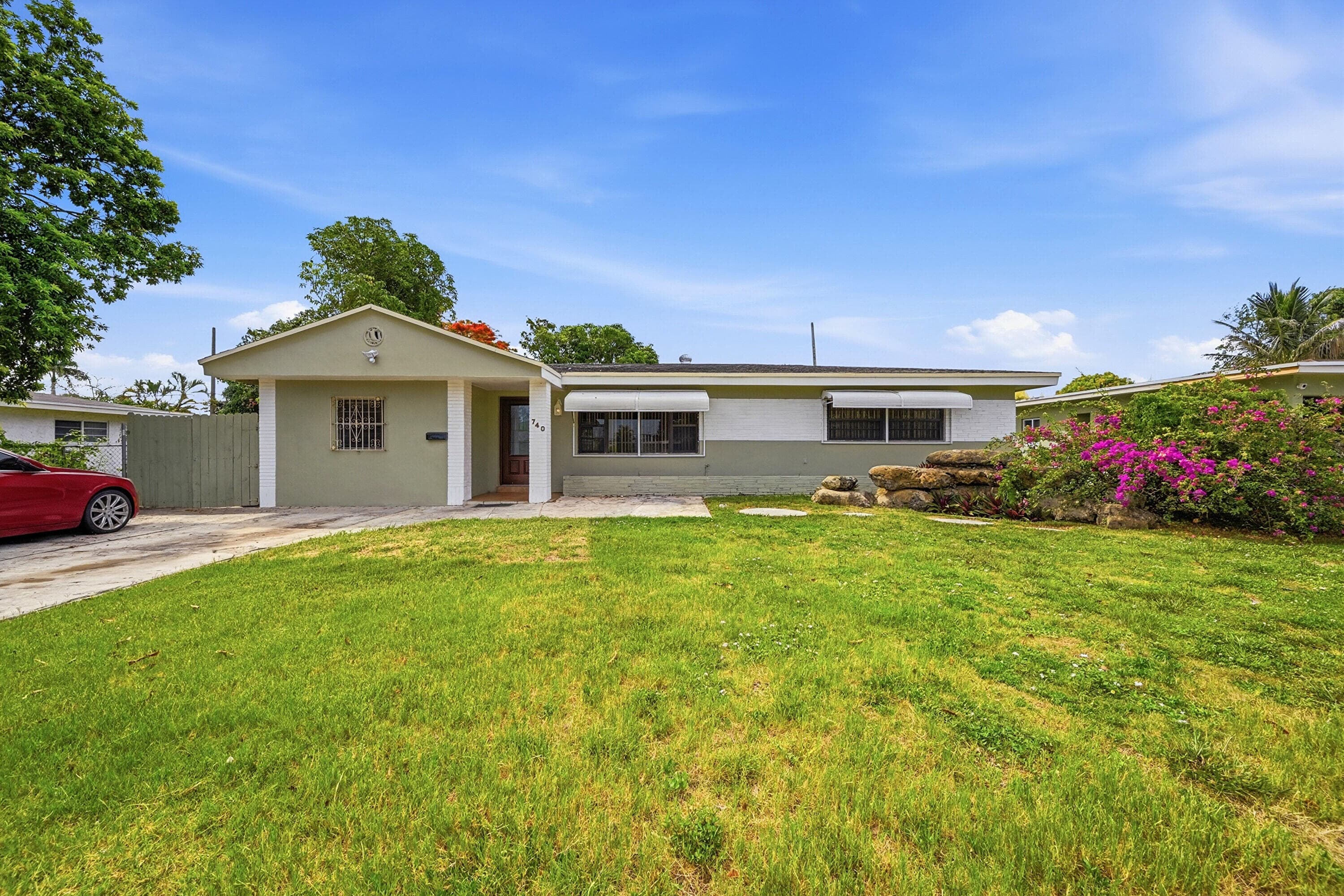 740 E Evanston Circle E, Fort Lauderdale, FL 33312 6