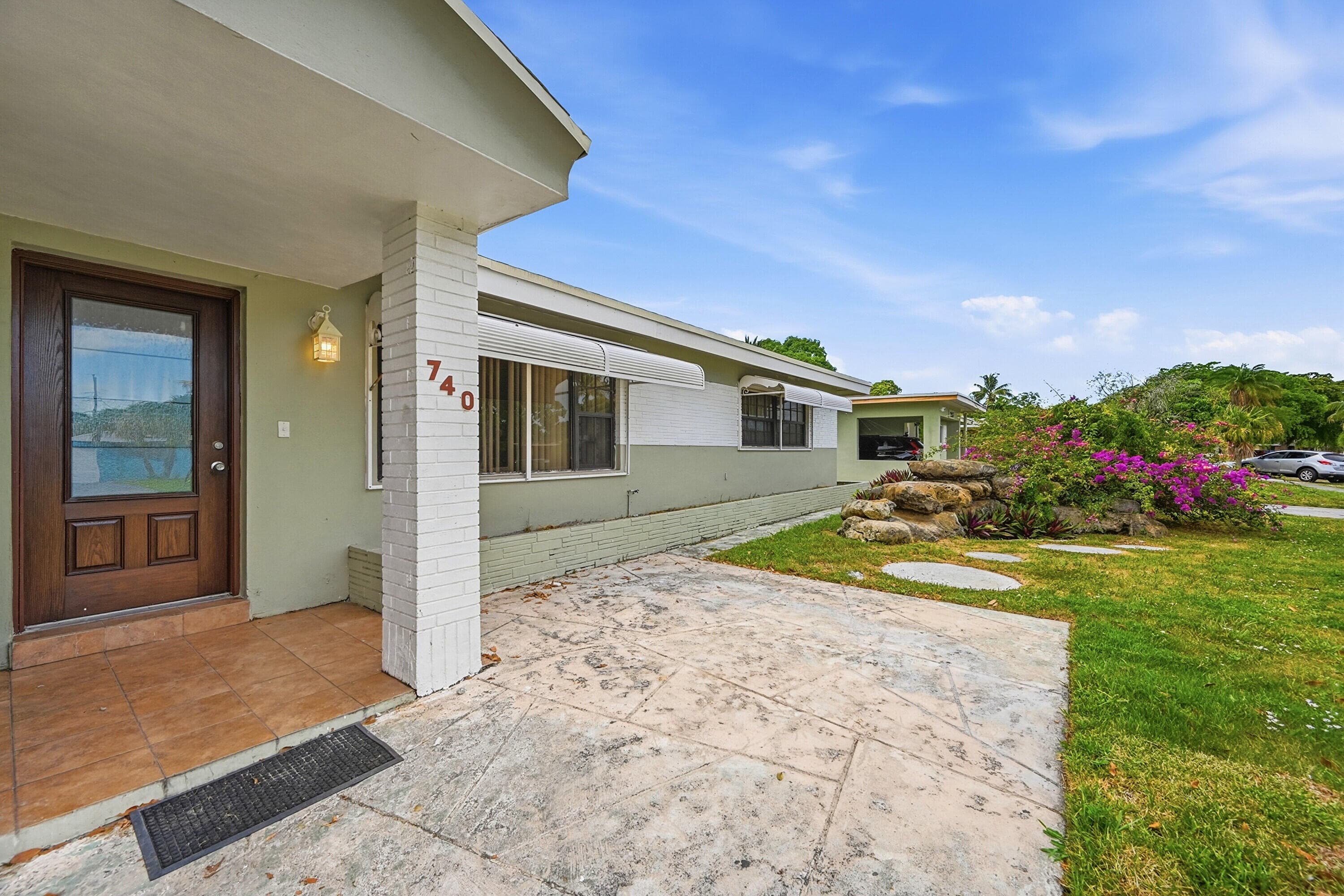 740 E Evanston Circle E, Fort Lauderdale, FL 33312 10
