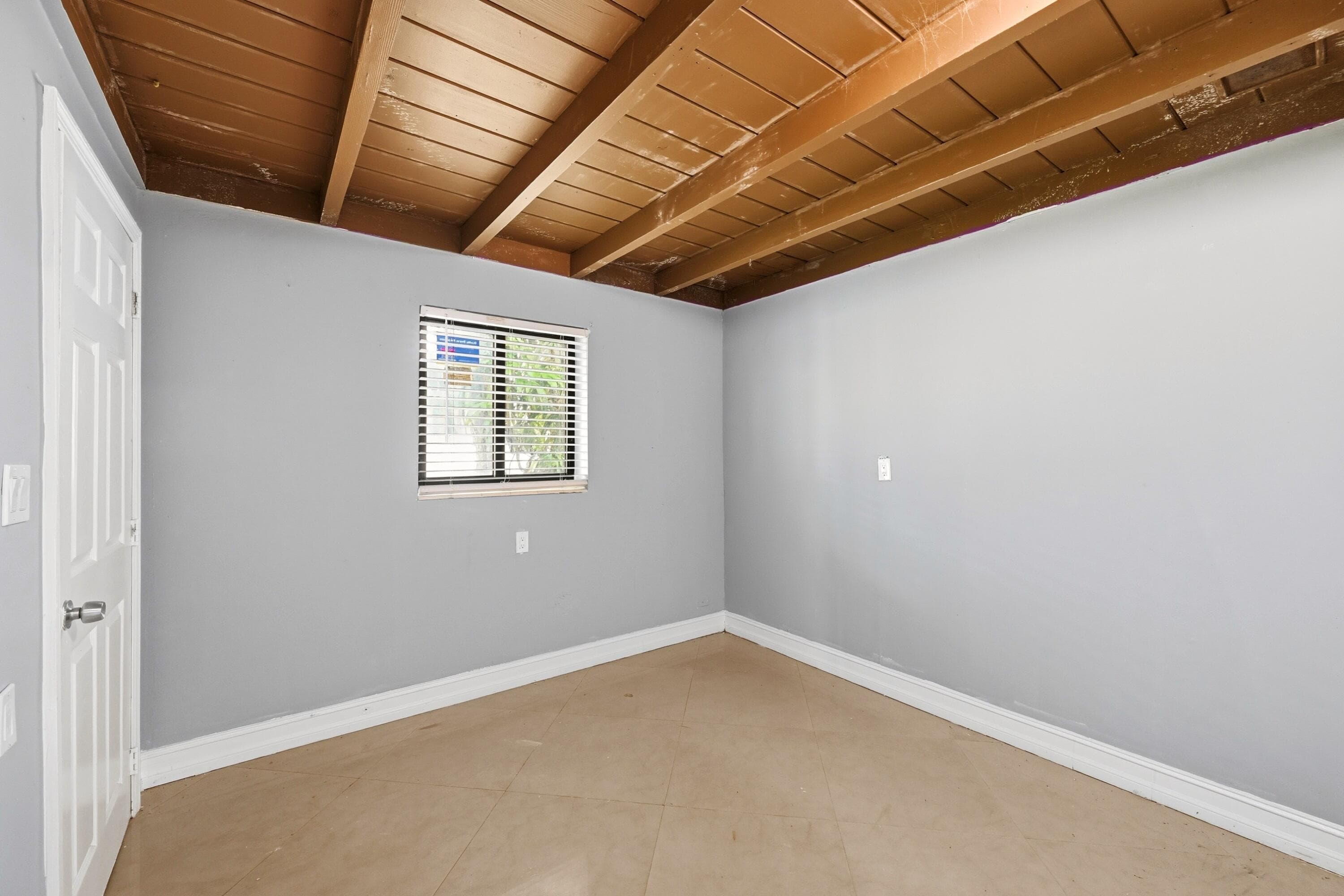 740 E Evanston Circle E, Fort Lauderdale, FL 33312 35