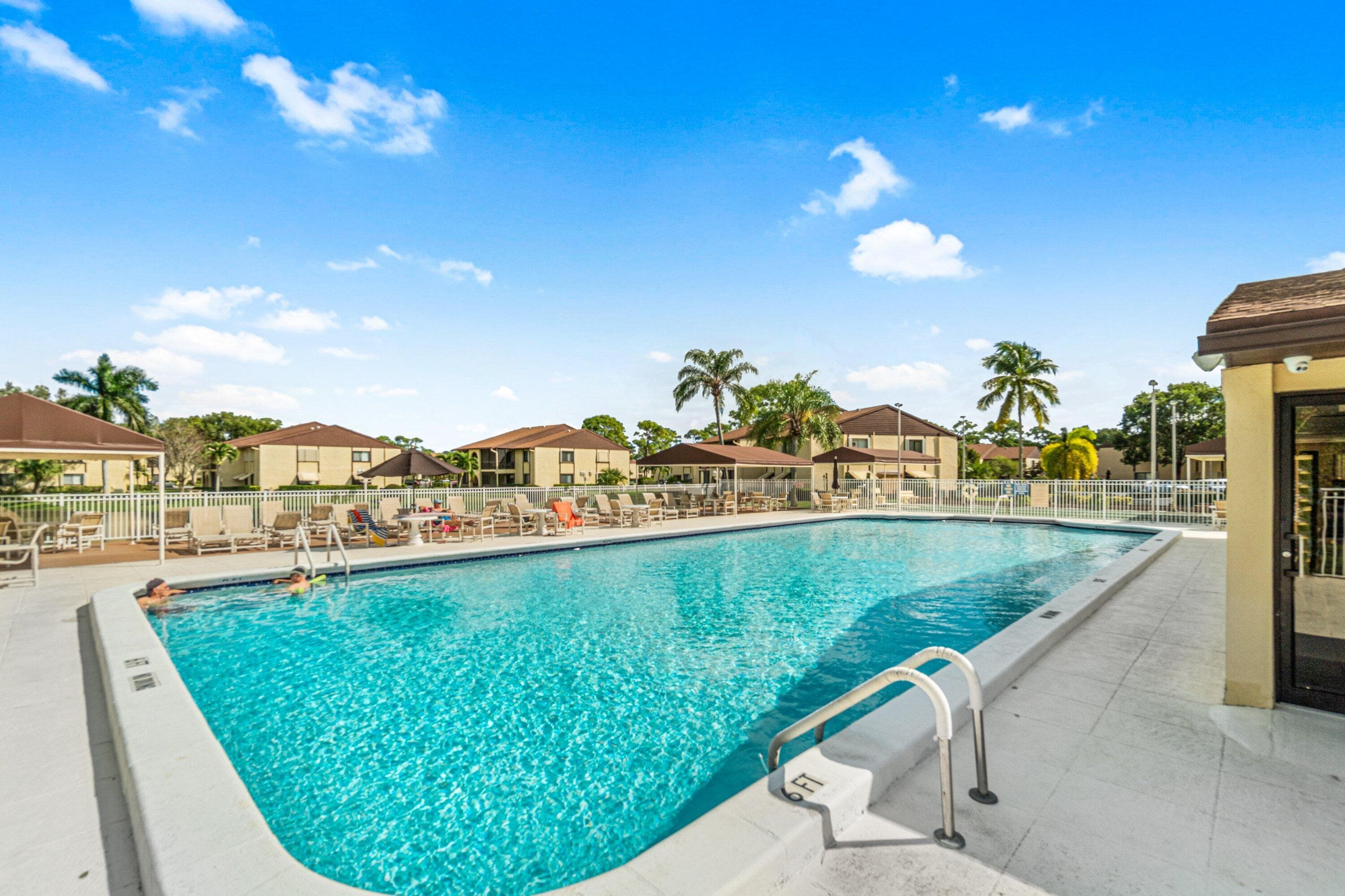 223 Pine Hov Circle A-2, Greenacres, FL 33463 33